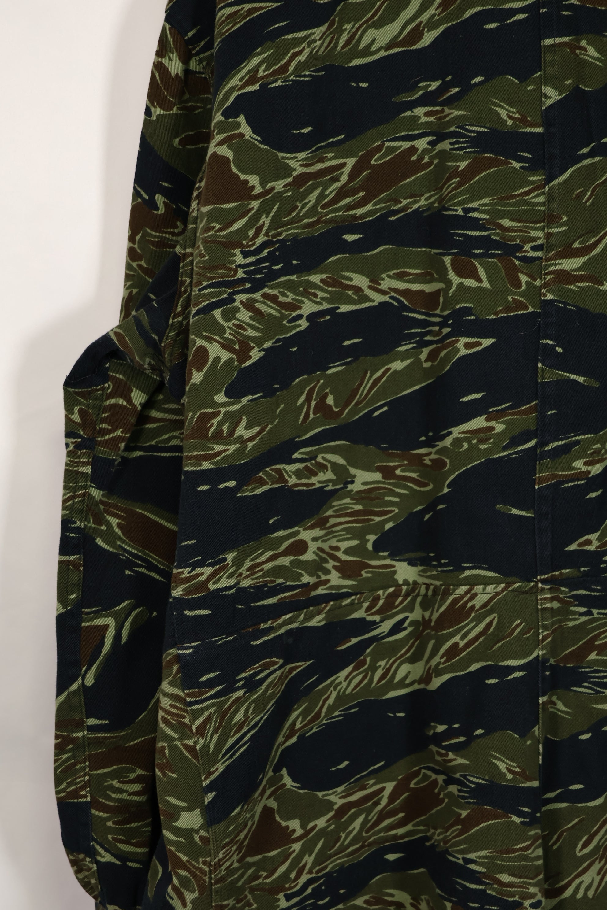 実物　1970年代　タイ製　タイタイガー　タイガーストライプパターン　ハンティングジャケット　中古品