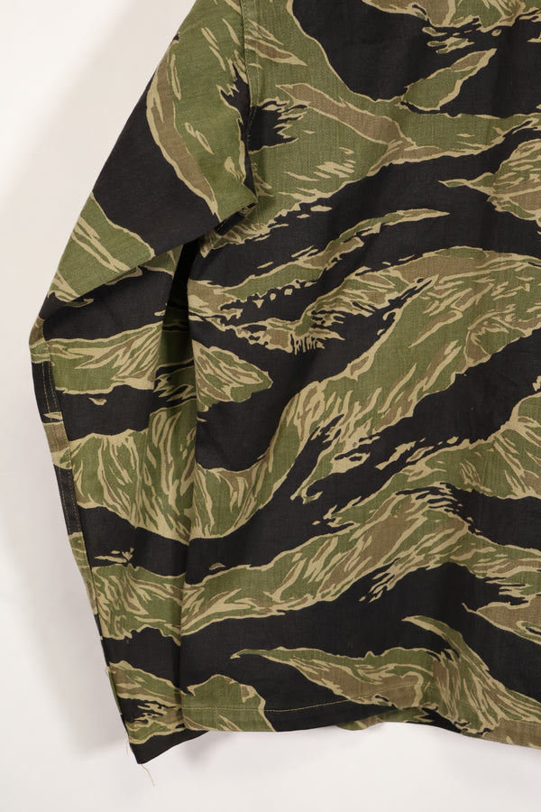 実物　沖縄タイガー　タイガーストライプ　シャツ　テイラーメイドカット　中古品