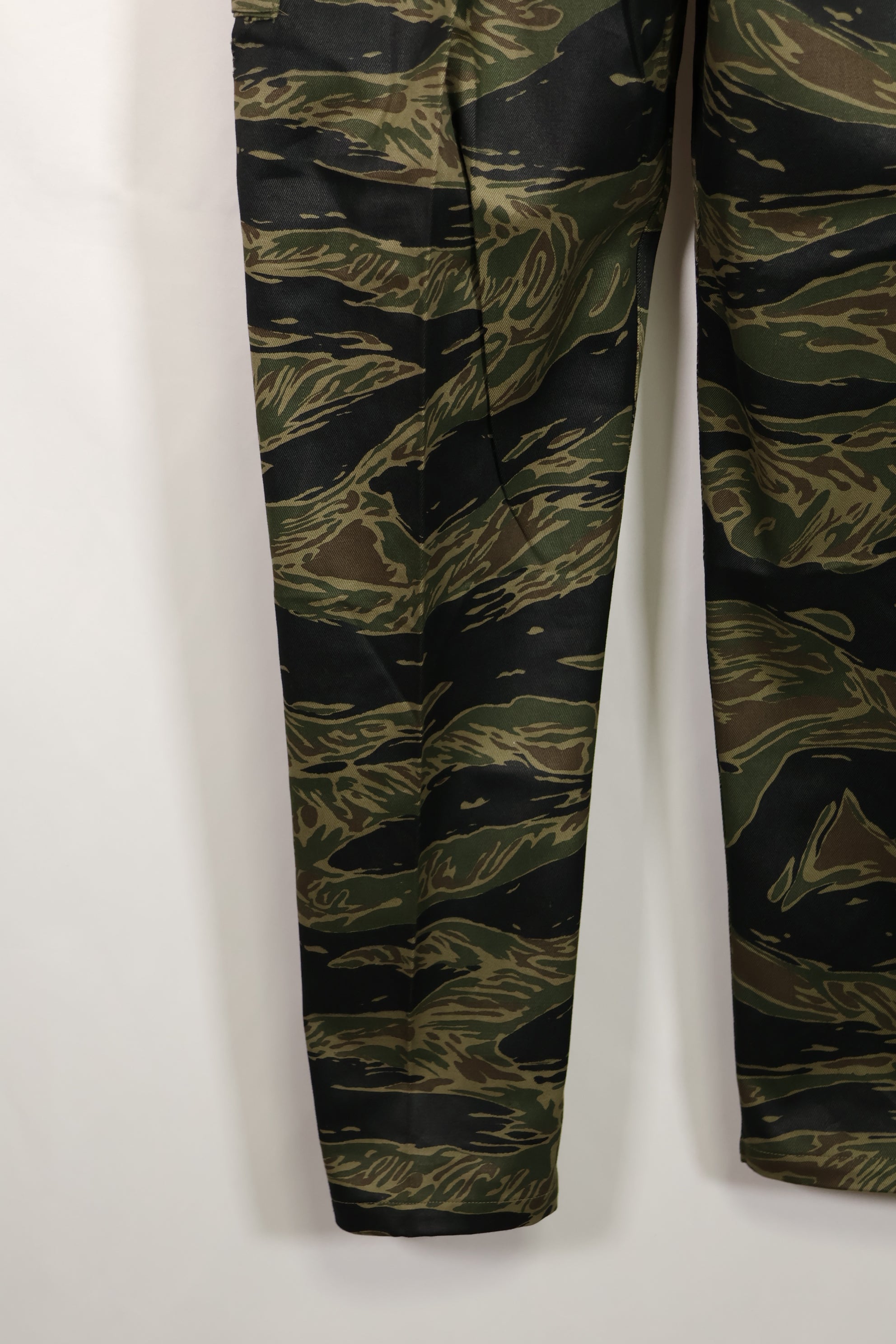 実物　デッドストック　USカット　シルバータイガーストライプ　パンツ　US-S　YKKジッパー