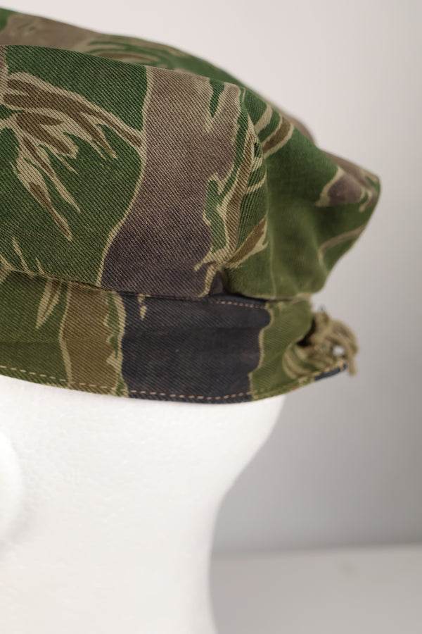 実物　沖縄タイガーパターン　CIDGハット　タイガーストライプ　ハット　退色あり　中古品