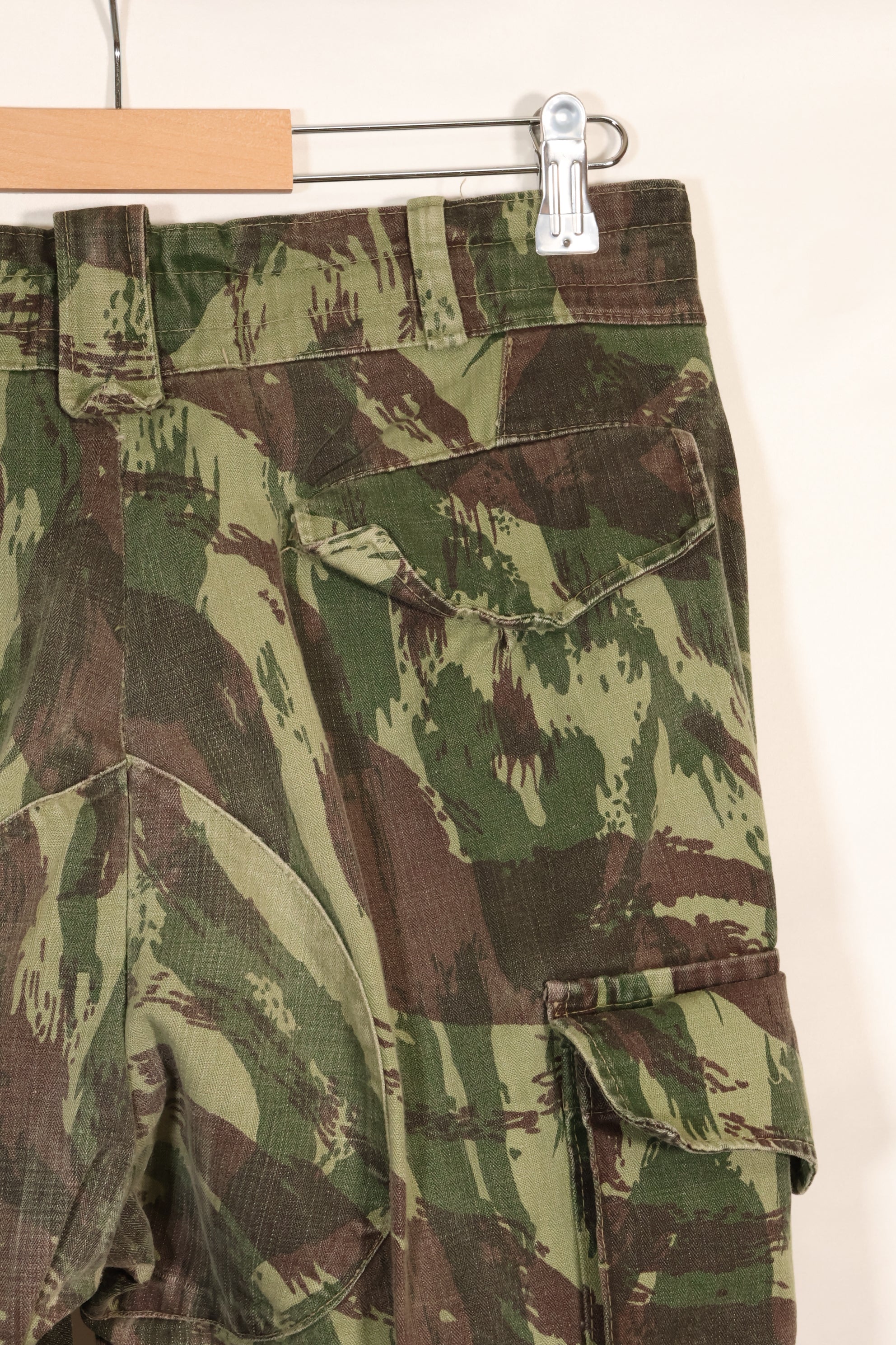 1960年代〜70年代　ポルトガル軍　リザード迷彩　カーゴパンツ　中古品