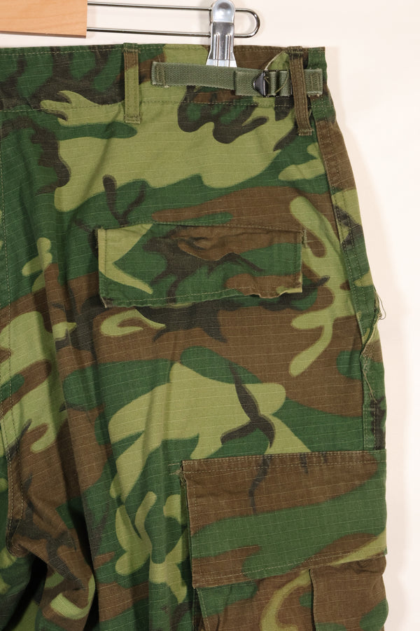 1969年契約　M-L　リップストップ生地　ERDL リーフ迷彩　パンツ　中古品