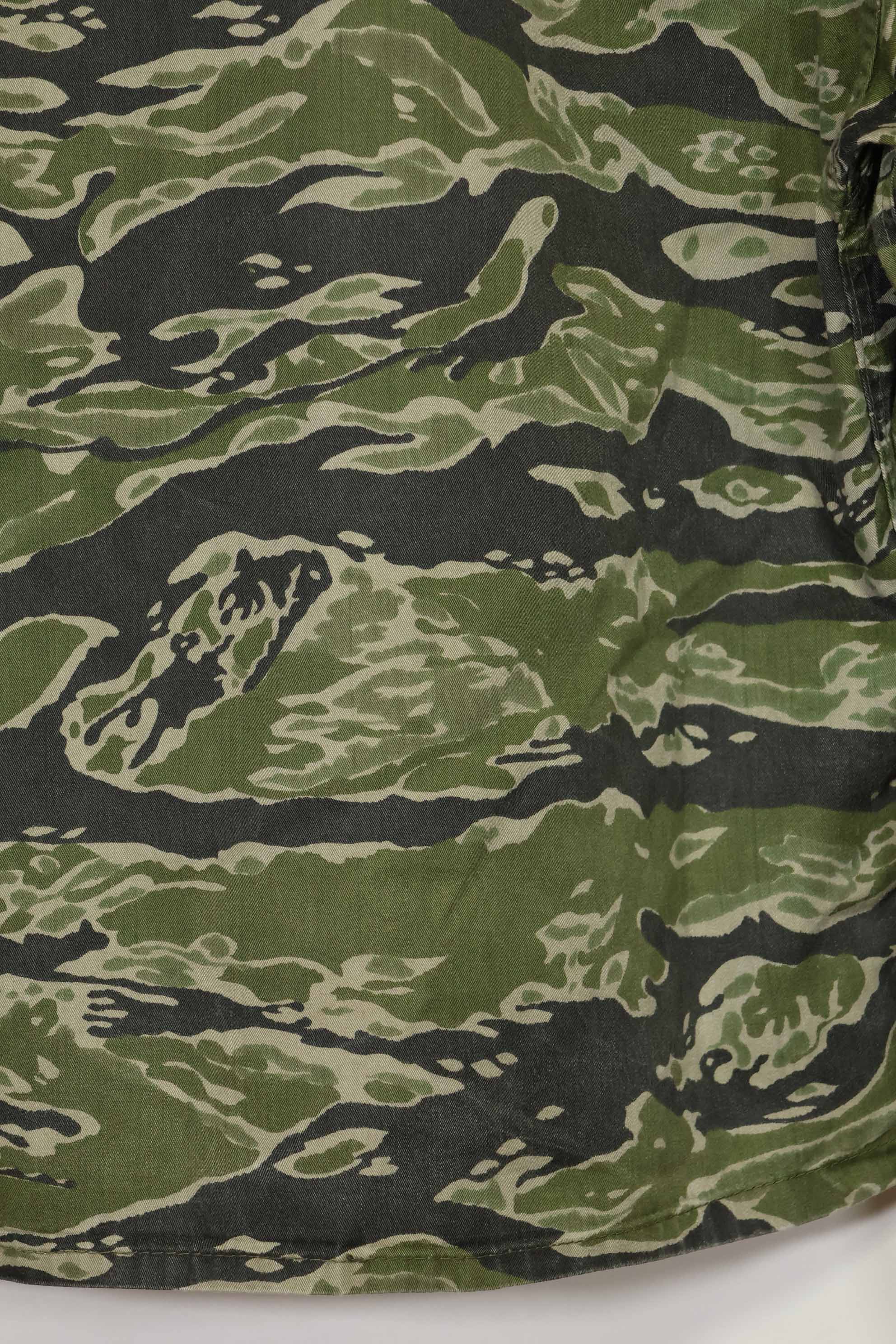 1960年代　タイガーストライプ　シャツ　CIDGパターン　特殊部隊パッチ　中古品