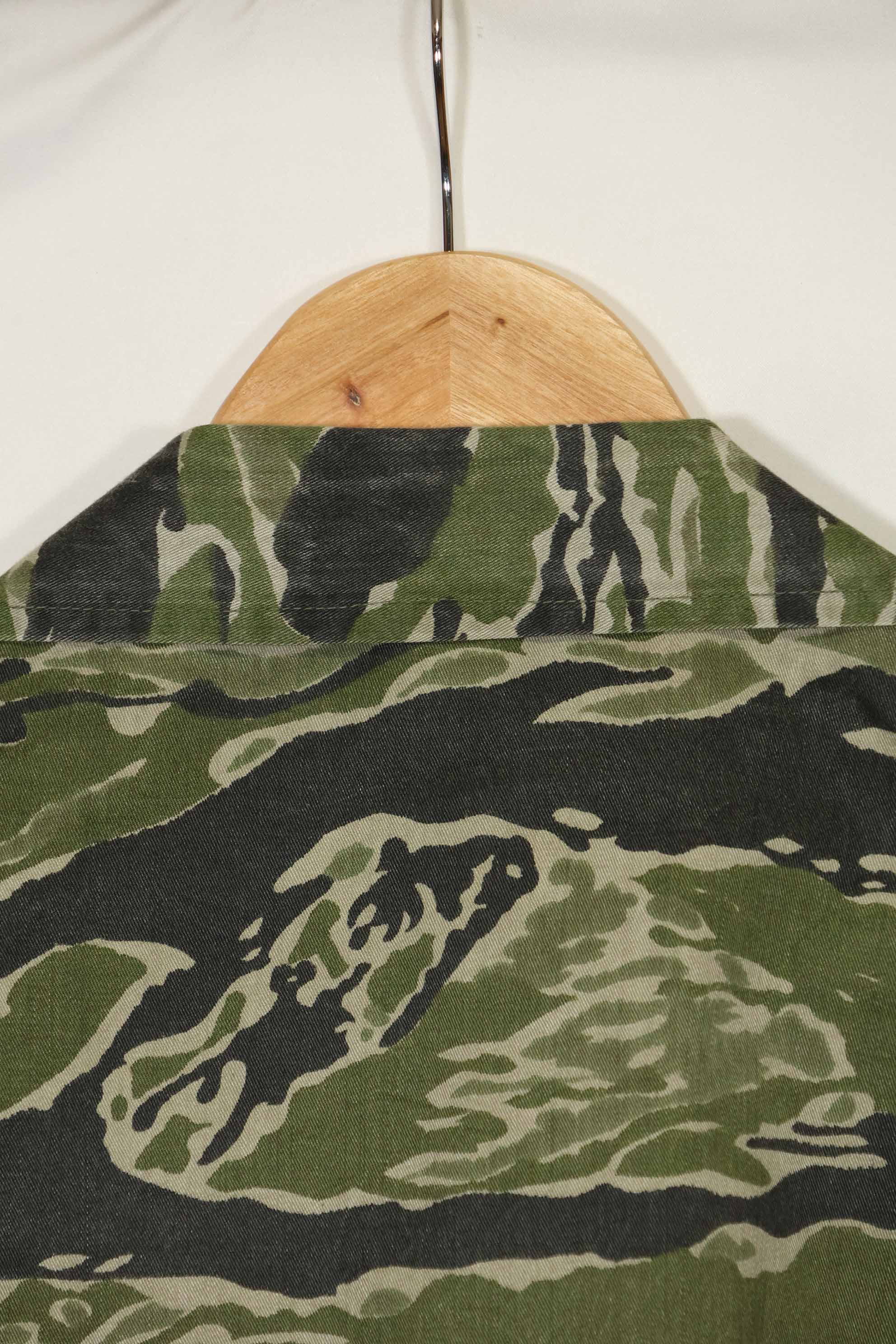 1960年代　タイガーストライプ　シャツ　CIDGパターン　特殊部隊パッチ　中古品