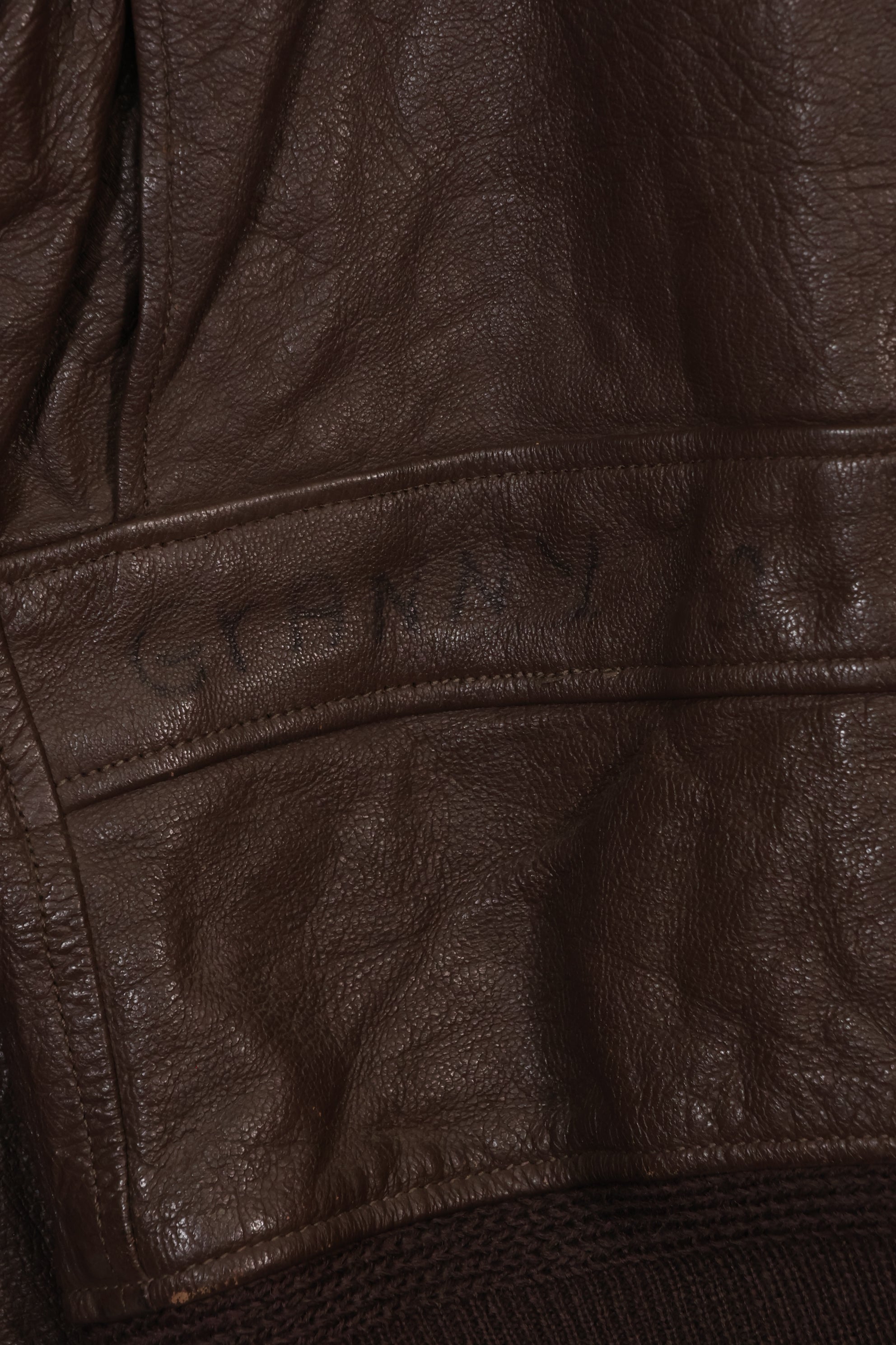 1960年代初頭ロット　サイズ 40 アメリカ海兵隊 G-1 UGLY ANGENLS フライトジャケット　中古品