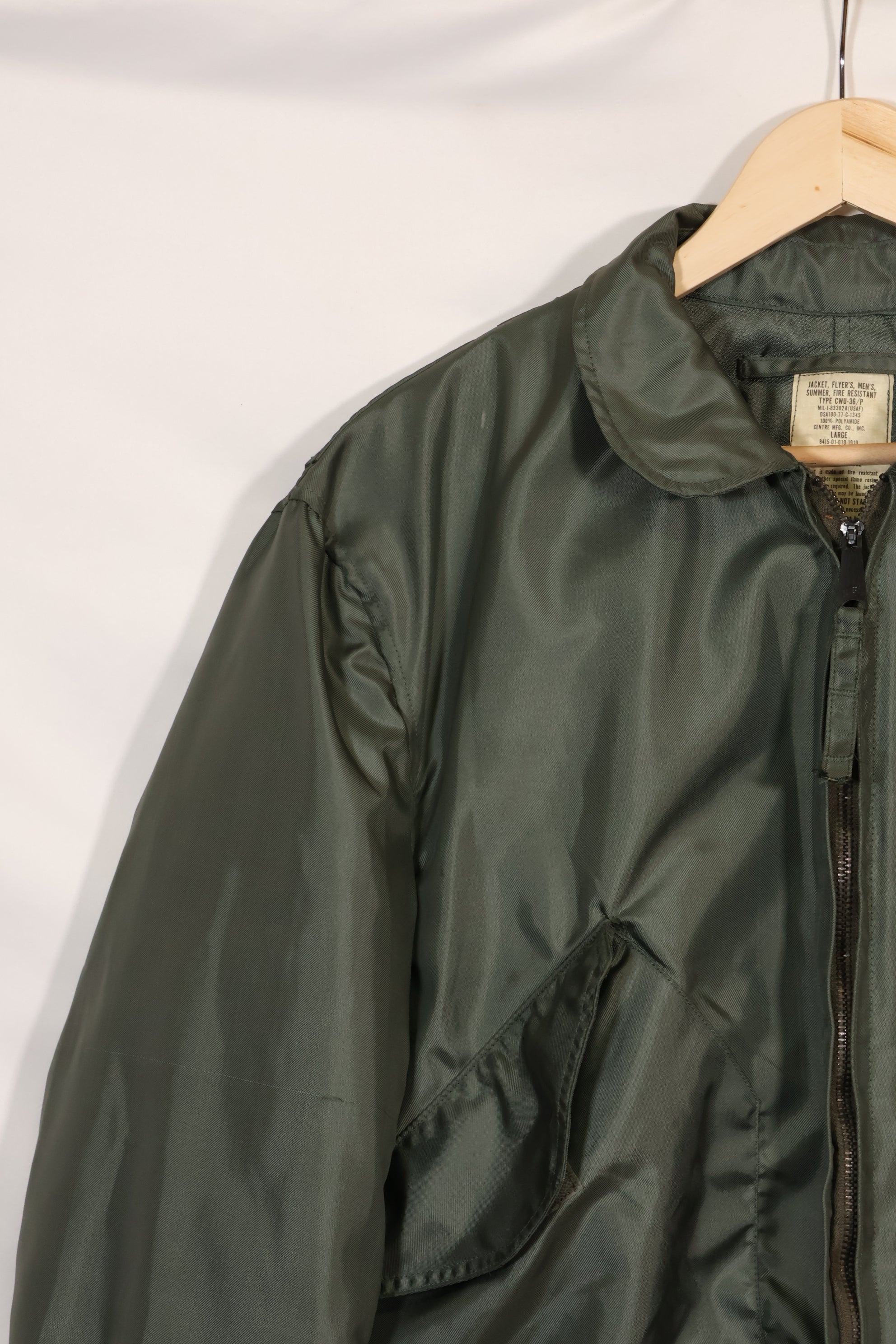 1977年製造　LARGE デッドストック　アメリカ海軍　CWU-36P フライトジャケット