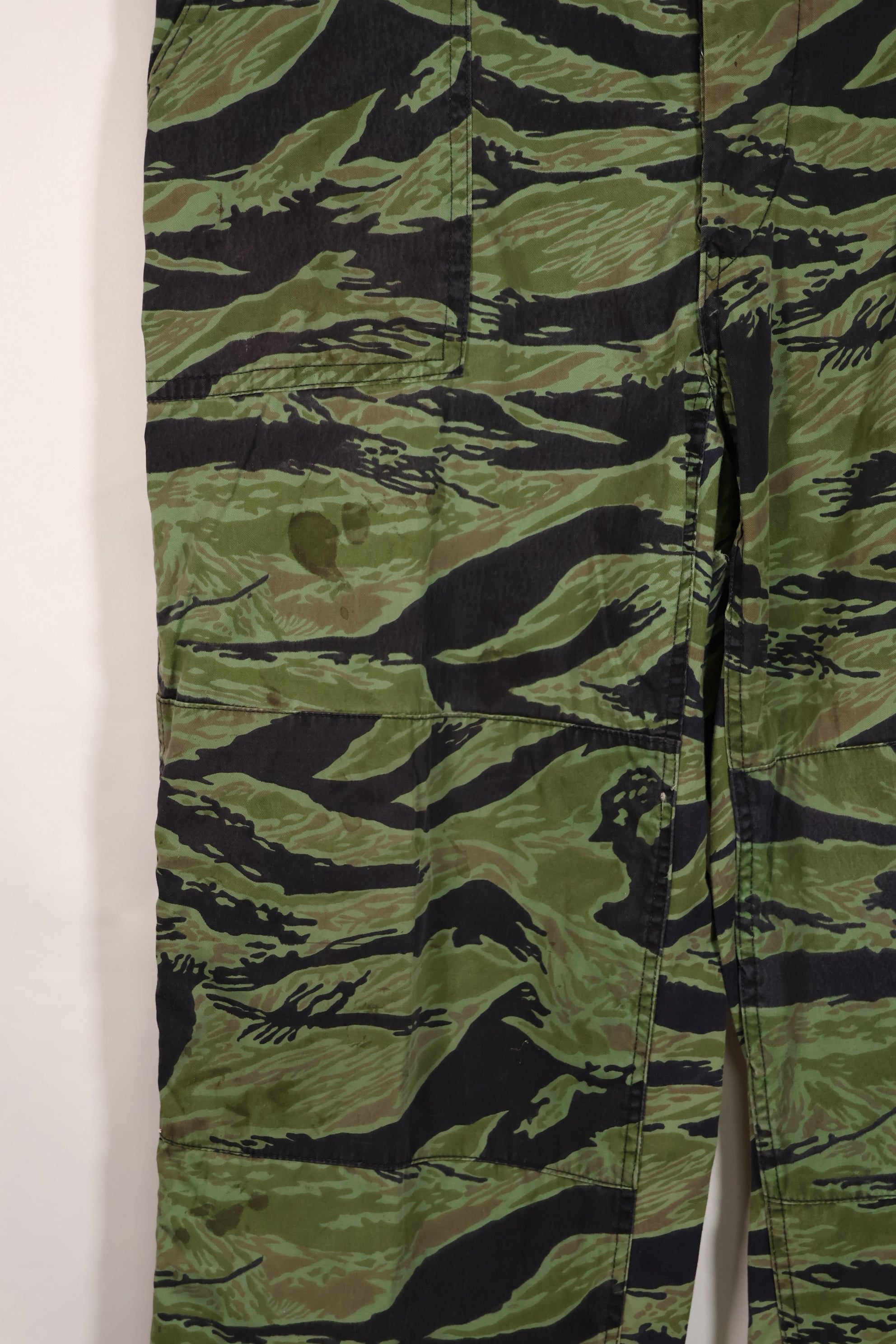 実物　1968年製　VNMC 4thパターン　タイガーストライプパンツ　Q7 ビッグサイズ　中古品