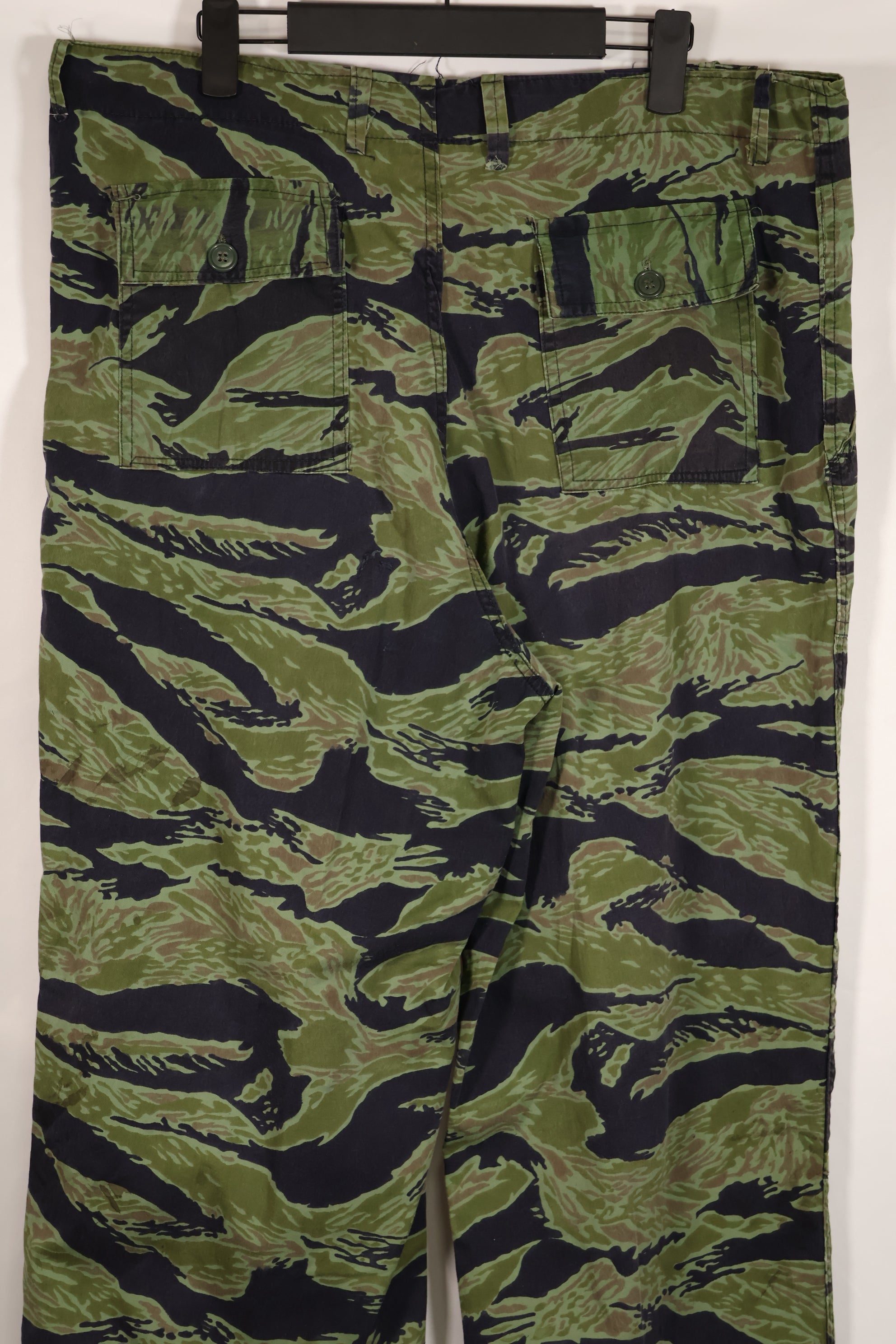 実物　1968年製　VNMC 4thパターン　タイガーストライプパンツ　Q7 ビッグサイズ　中古品