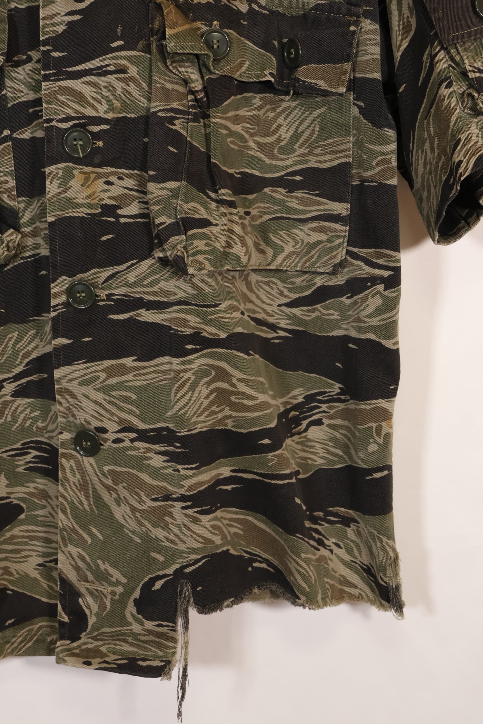 1960年代　US-L　シルバータイガーストライプ　USカットシャツ　半袖カスタム　破れあり