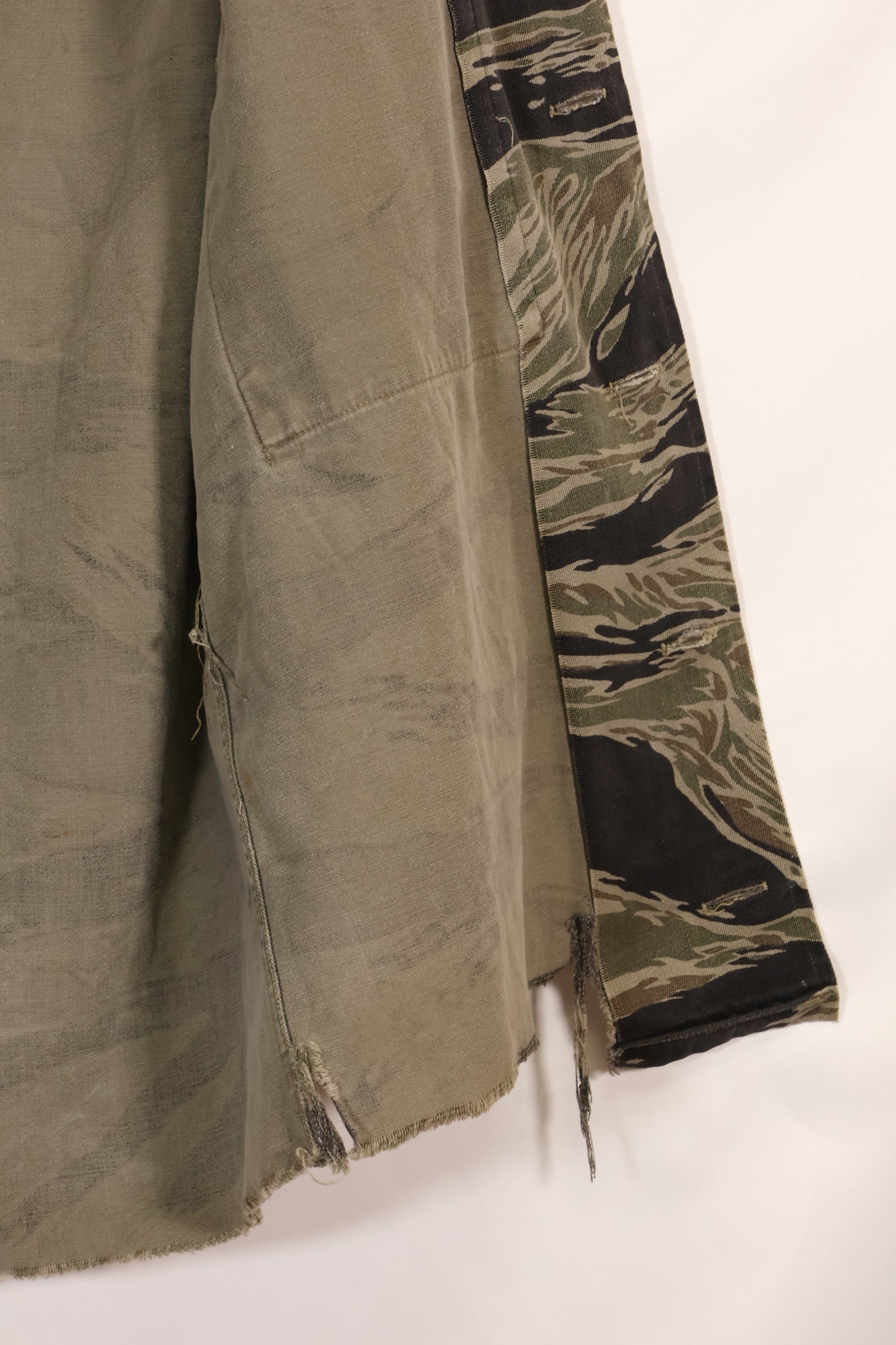 1960年代　US-L　シルバータイガーストライプ　USカットシャツ　半袖カスタム　破れあり