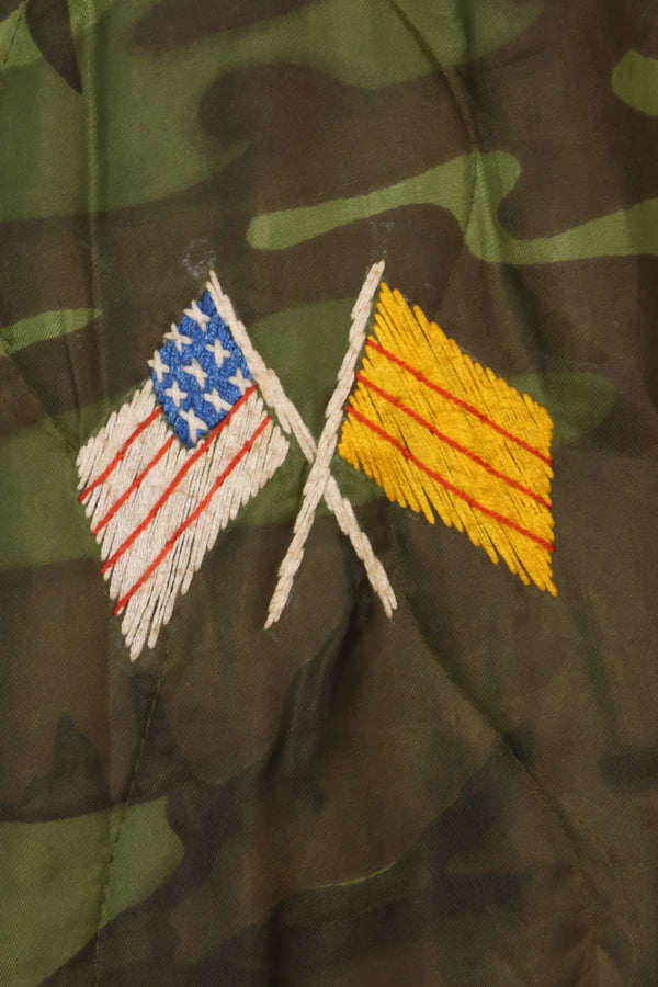 1970-71年　大きめサイズ　ベトナム戦争　迷彩ポンチョ製　ツアージャケット　DA NANG　中古品