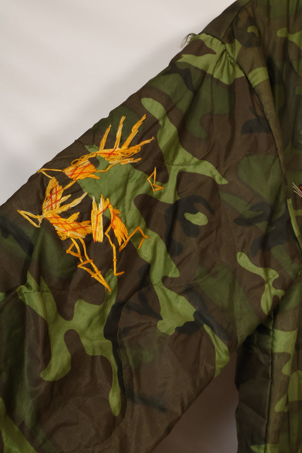 1970-71年　大きめサイズ　ベトナム戦争　迷彩ポンチョ製　ツアージャケット　DA NANG　中古品