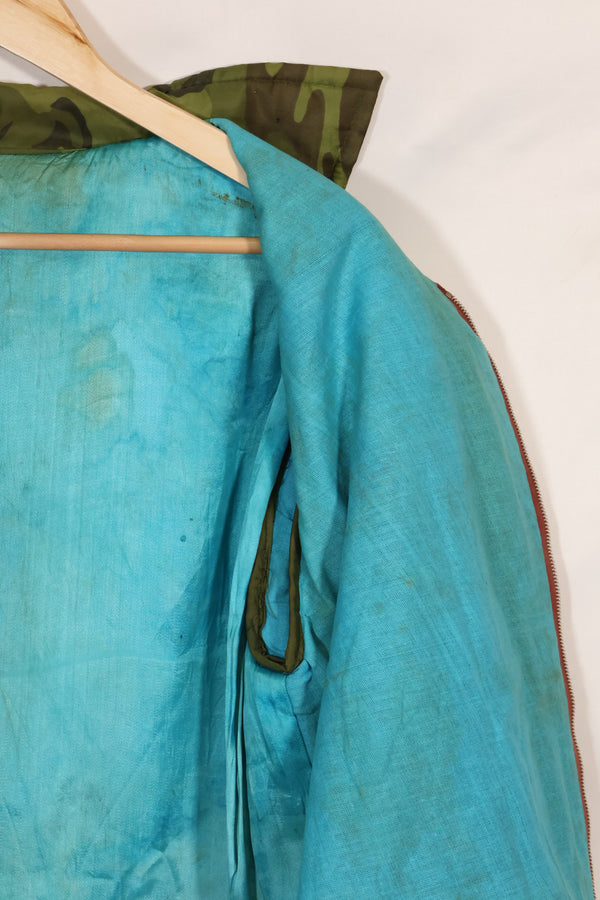 1970-71年　大きめサイズ　ベトナム戦争　迷彩ポンチョ製　ツアージャケット　DA NANG　中古品