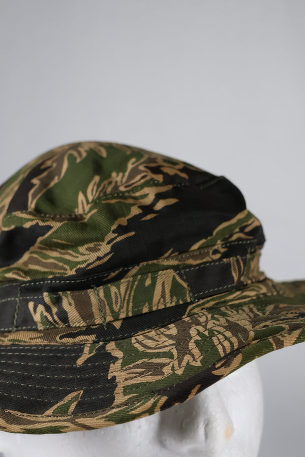 実物　沖縄タイガーパターン　タイガーストライプ　ブーニーハット　大きめサイズ　中古品