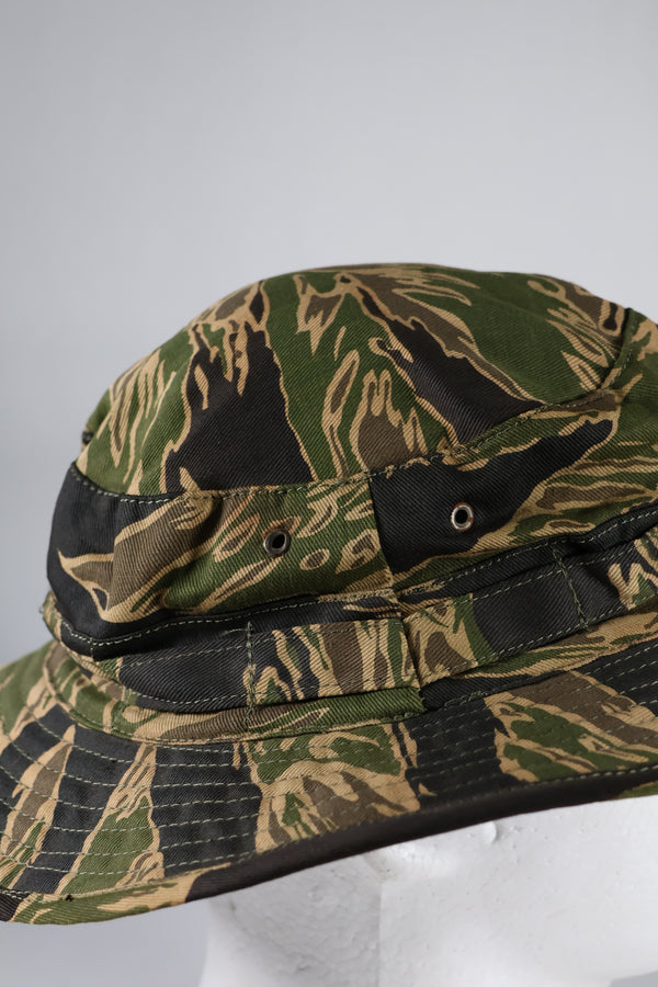 実物　沖縄タイガーパターン　タイガーストライプ　ブーニーハット　大きめサイズ　中古品