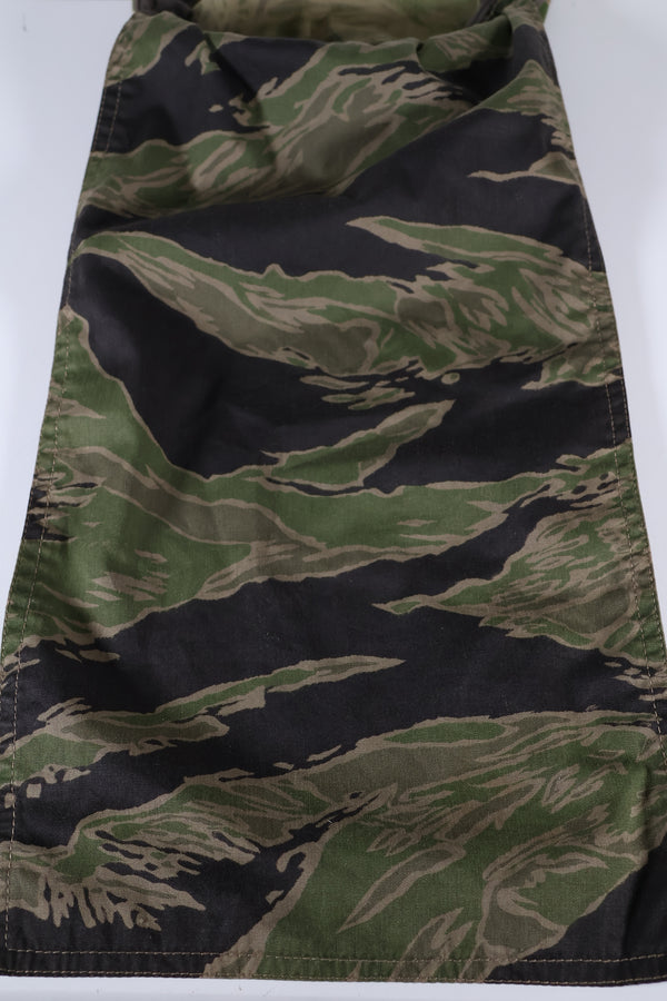 実物　沖縄タイガー　タイガーストライプ　CIDG パトロールキャップ　ロングネックフラップ　中古品