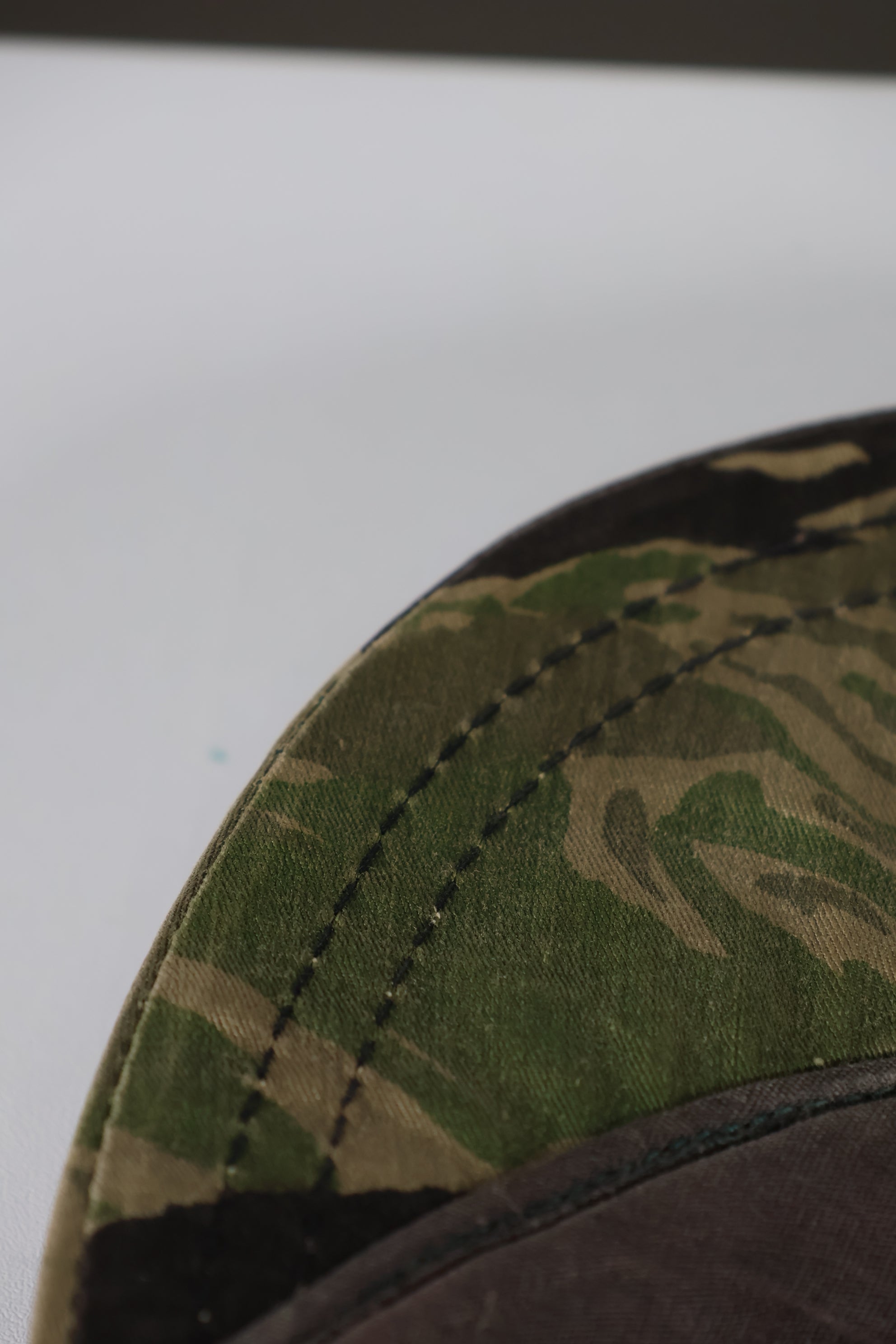 実物　沖縄タイガー　タイガーストライプ　CIDG パトロールキャップ　ロングネックフラップ　中古品