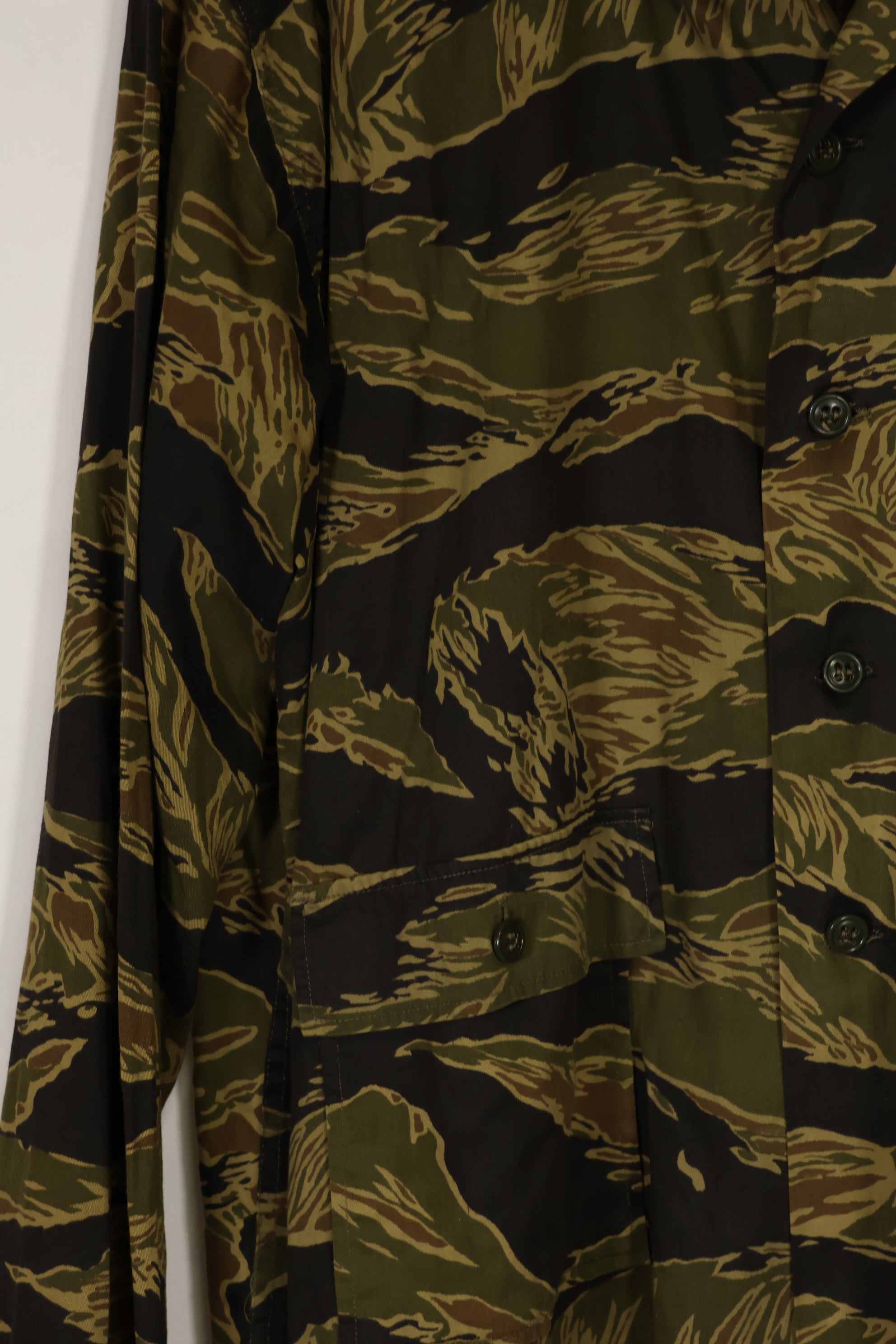 実物　沖縄タイガー　タイガーストライプ　ハンティングジャケット　中古品