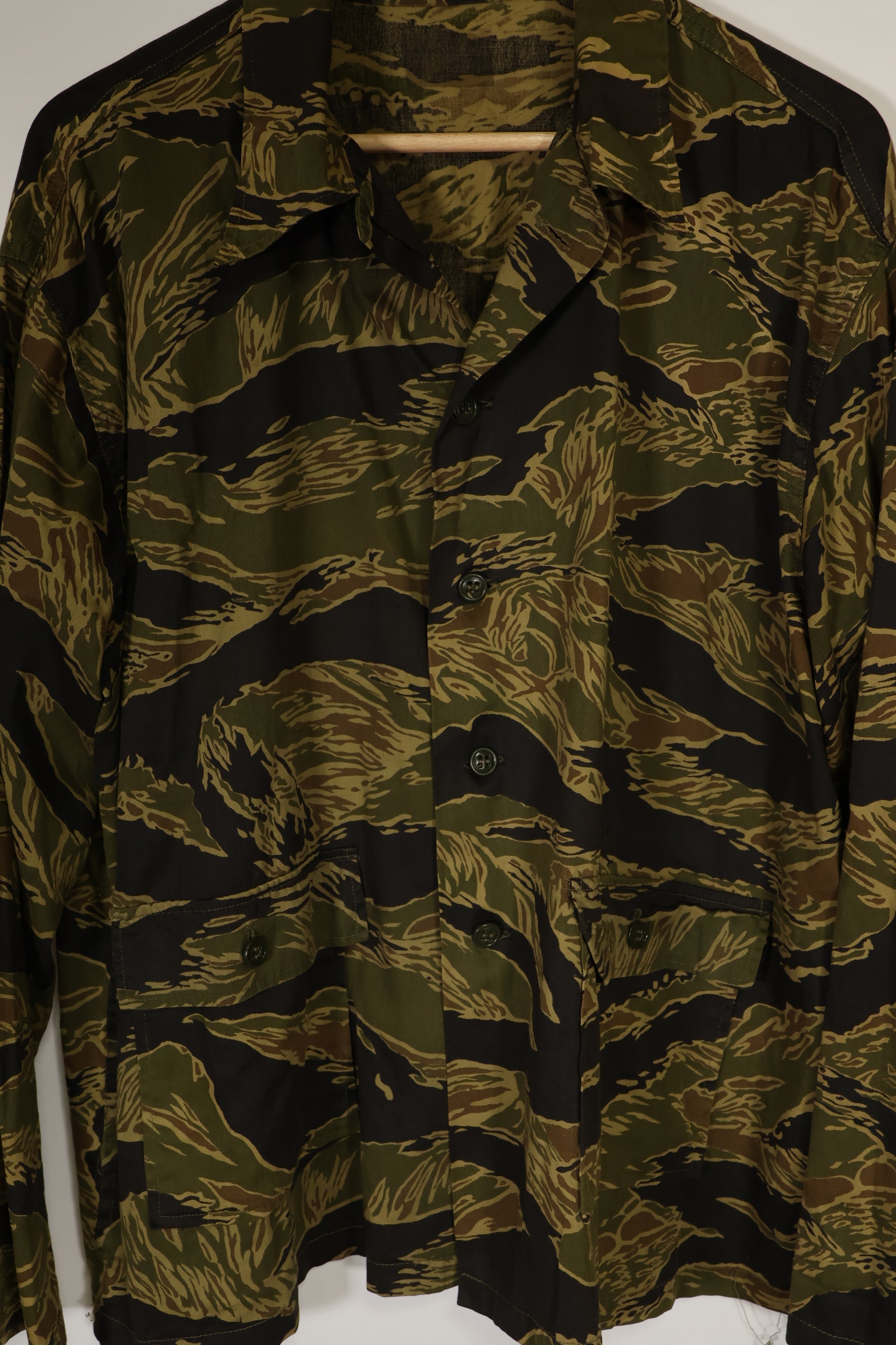 実物　沖縄タイガー　タイガーストライプ　ハンティングジャケット　中古品