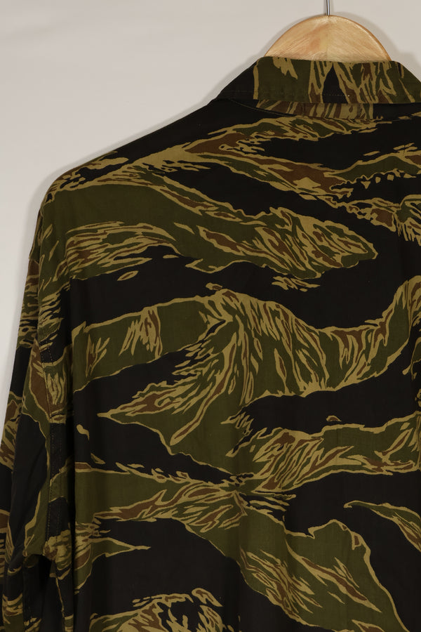 実物　沖縄タイガー　タイガーストライプ　ハンティングジャケット　中古品