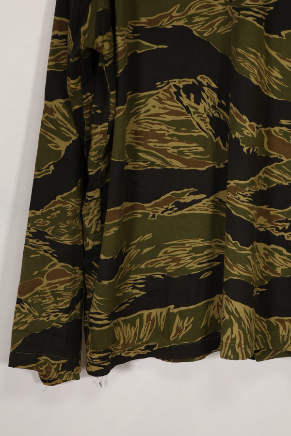 実物　沖縄タイガー　タイガーストライプ　ハンティングジャケット　中古品