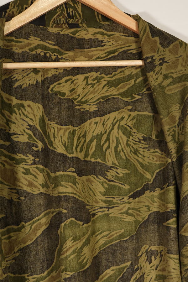 実物　沖縄タイガー　タイガーストライプ　ハンティングジャケット　中古品