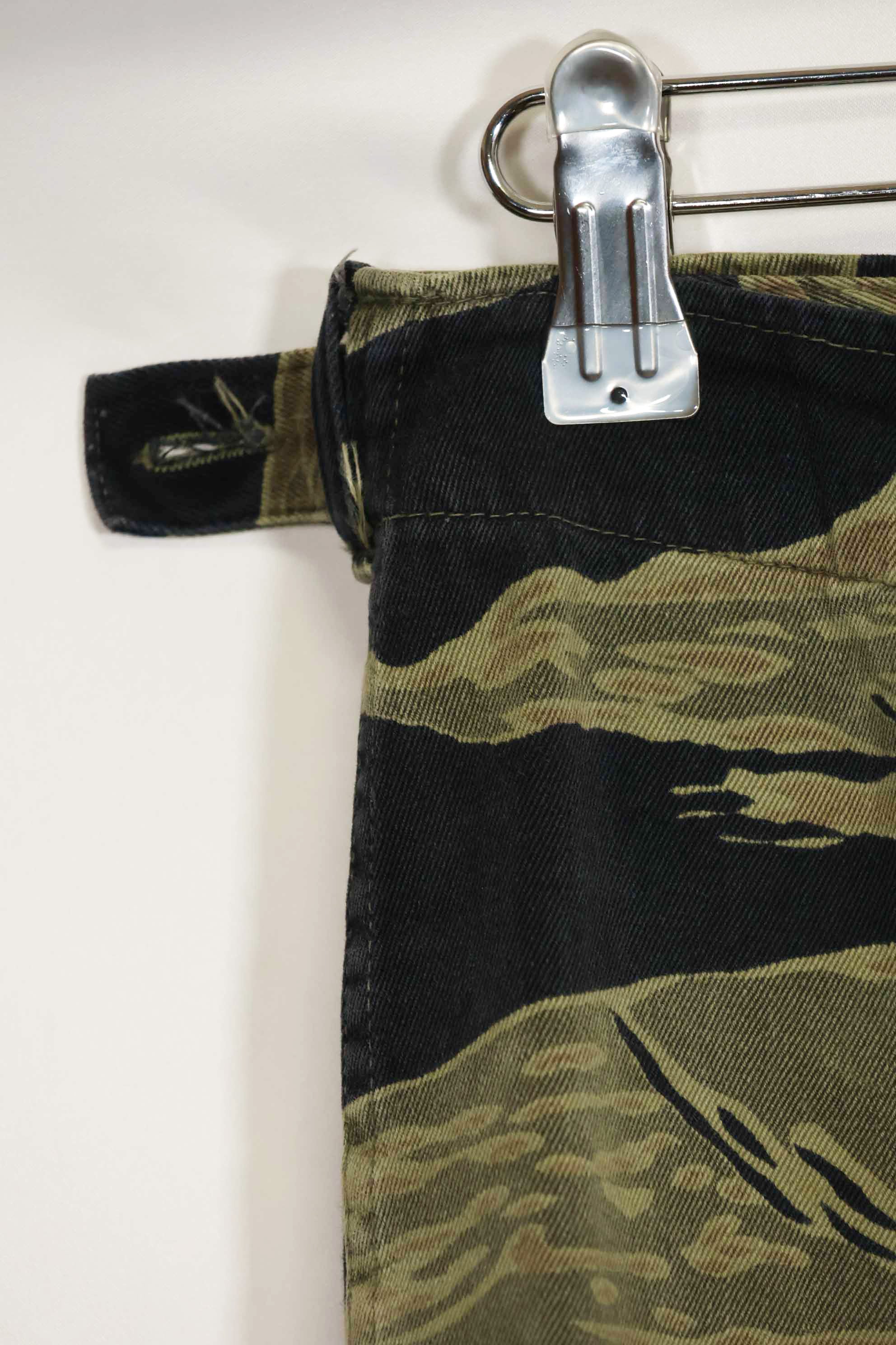 1960年代　ファットタイガー　タイガーストライプ　パンツ　Asian カット　中古品