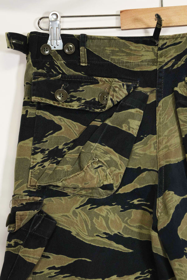 1960年代　ファットタイガー　タイガーストライプ　パンツ　Asian カット　中古品