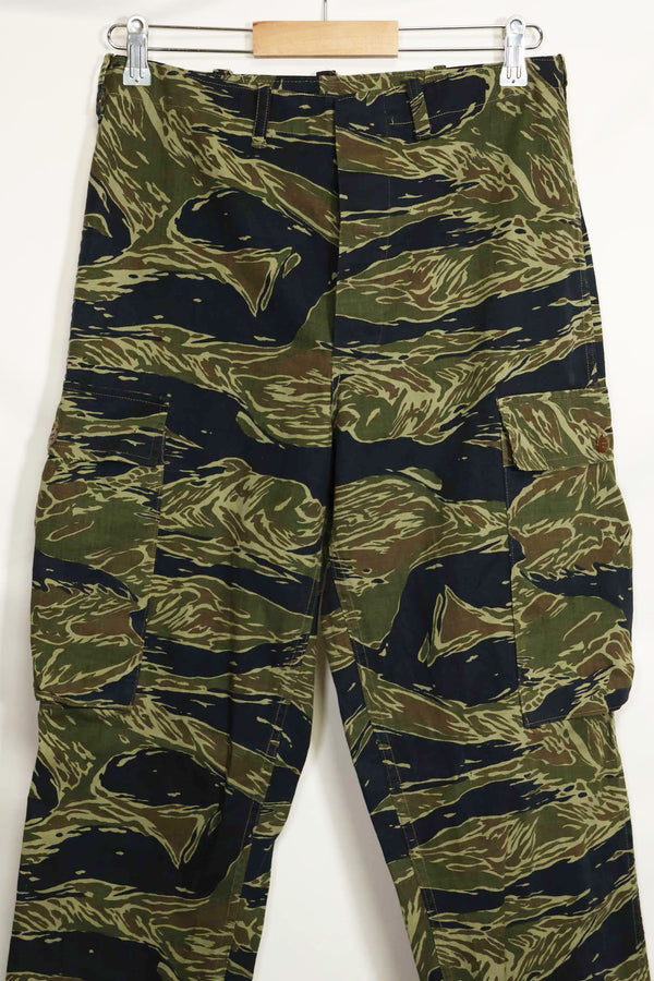 1960年代〜70年代前半　シルバータイガー　タイガーストライプパンツ　薄手生地　ほぼ未使用品