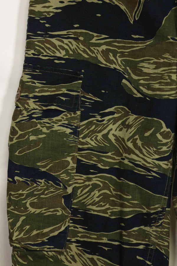 1960年代〜70年代前半　シルバータイガー　タイガーストライプパンツ　薄手生地　ほぼ未使用品