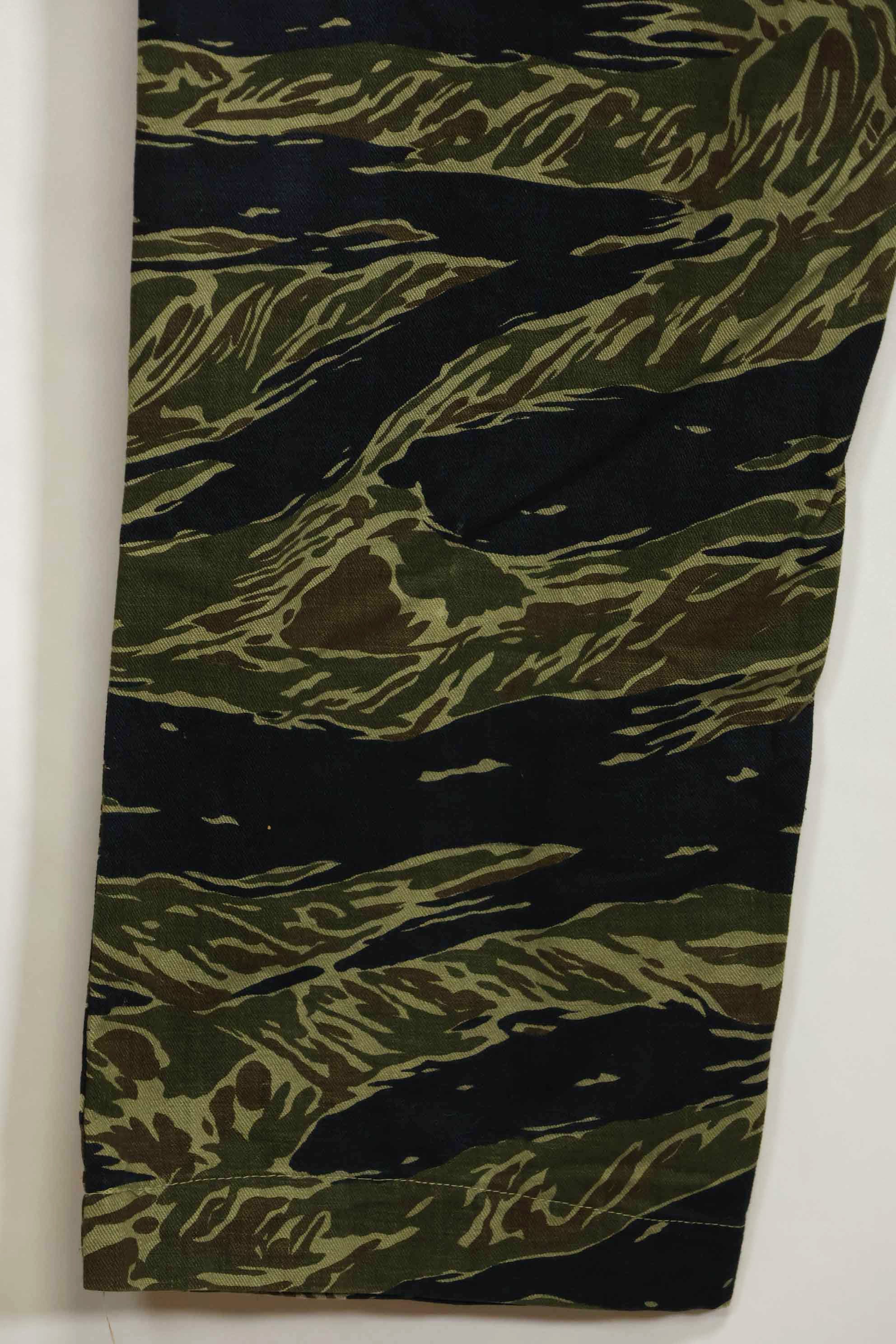 1960年代〜70年代前半　シルバータイガー　タイガーストライプパンツ　薄手生地　ほぼ未使用品