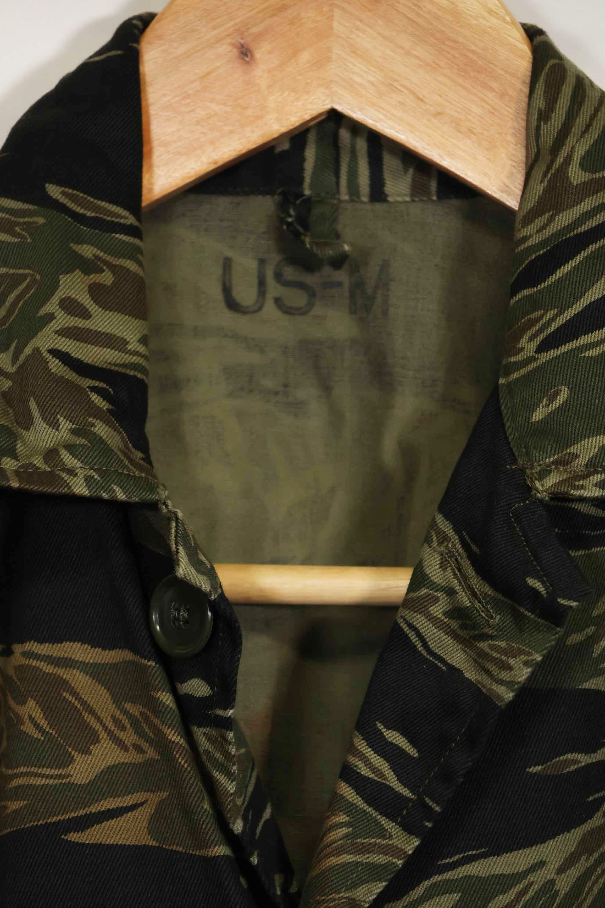 1960年代　ほぼデッドストック　シルバータイガー　タイガーストライプシャツ　US-M　状態良い　中古品