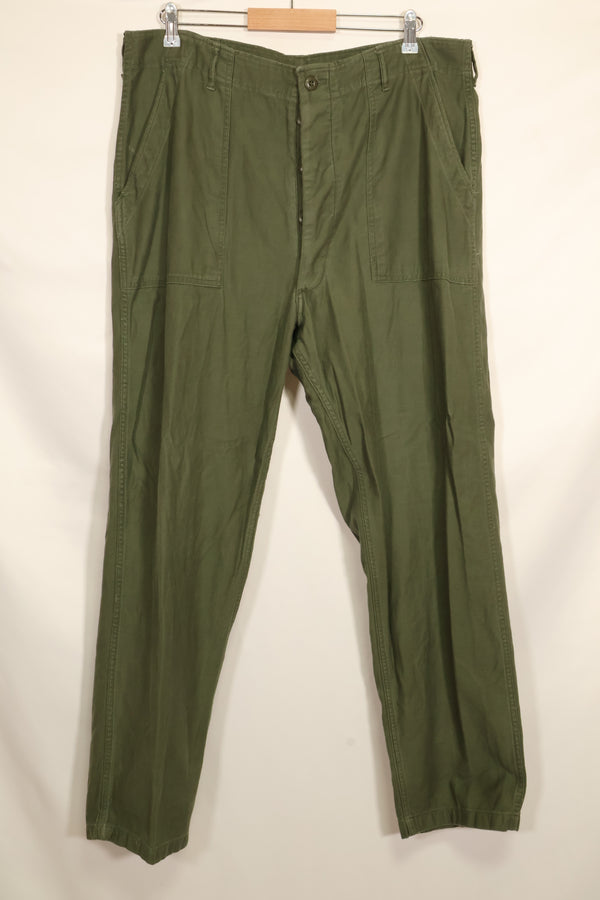 1972年会計　TYPE 3　40 x 33 アメリカ軍　OG-107 ユーティリティパンツ　ベイカーパンツ　中古品  C