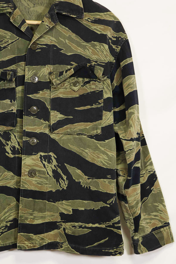 1960年代　ファットタイガー　タイガーストライプ　シャツ　Asian カット　中古品