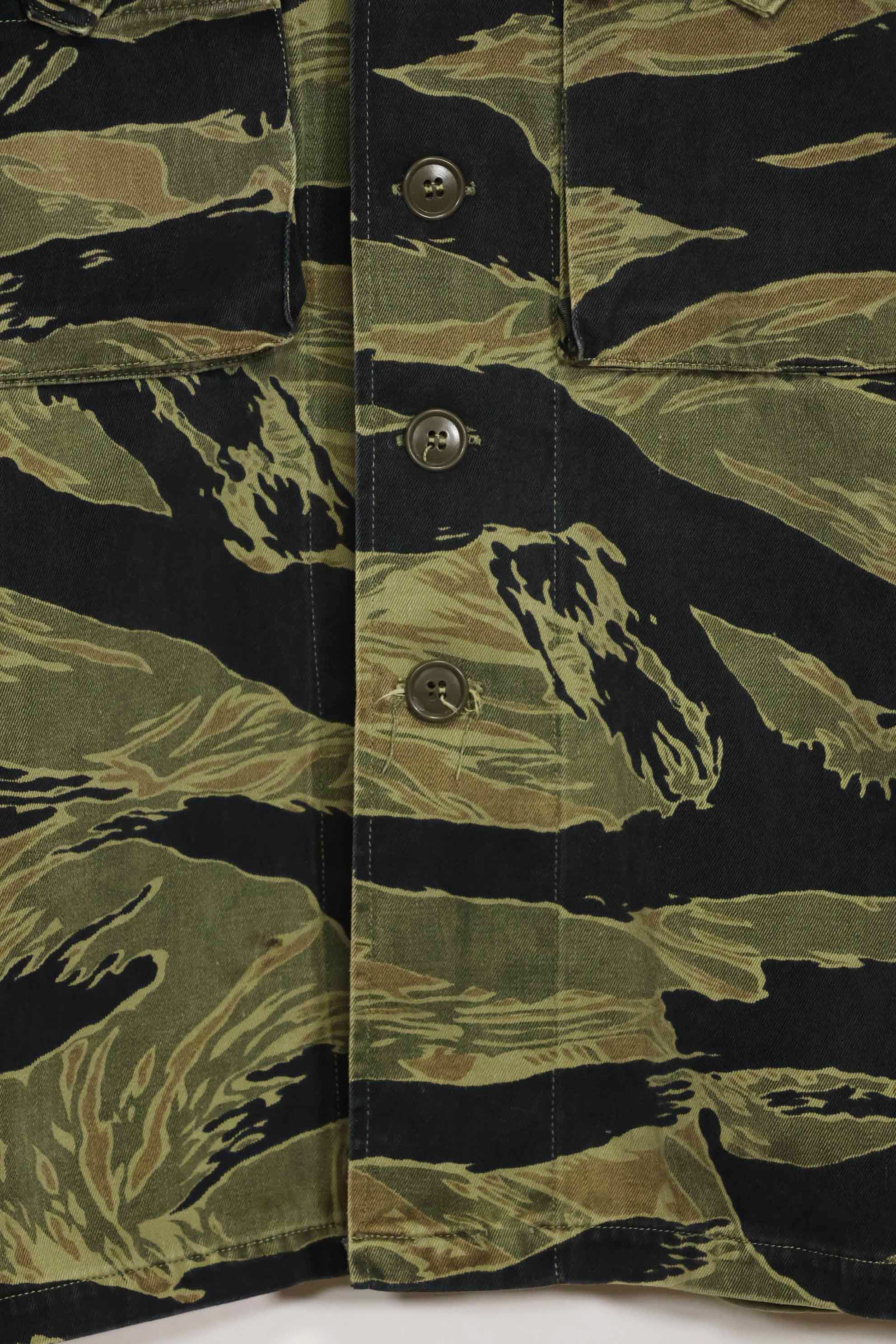 1960年代　ファットタイガー　タイガーストライプ　シャツ　Asian カット　中古品