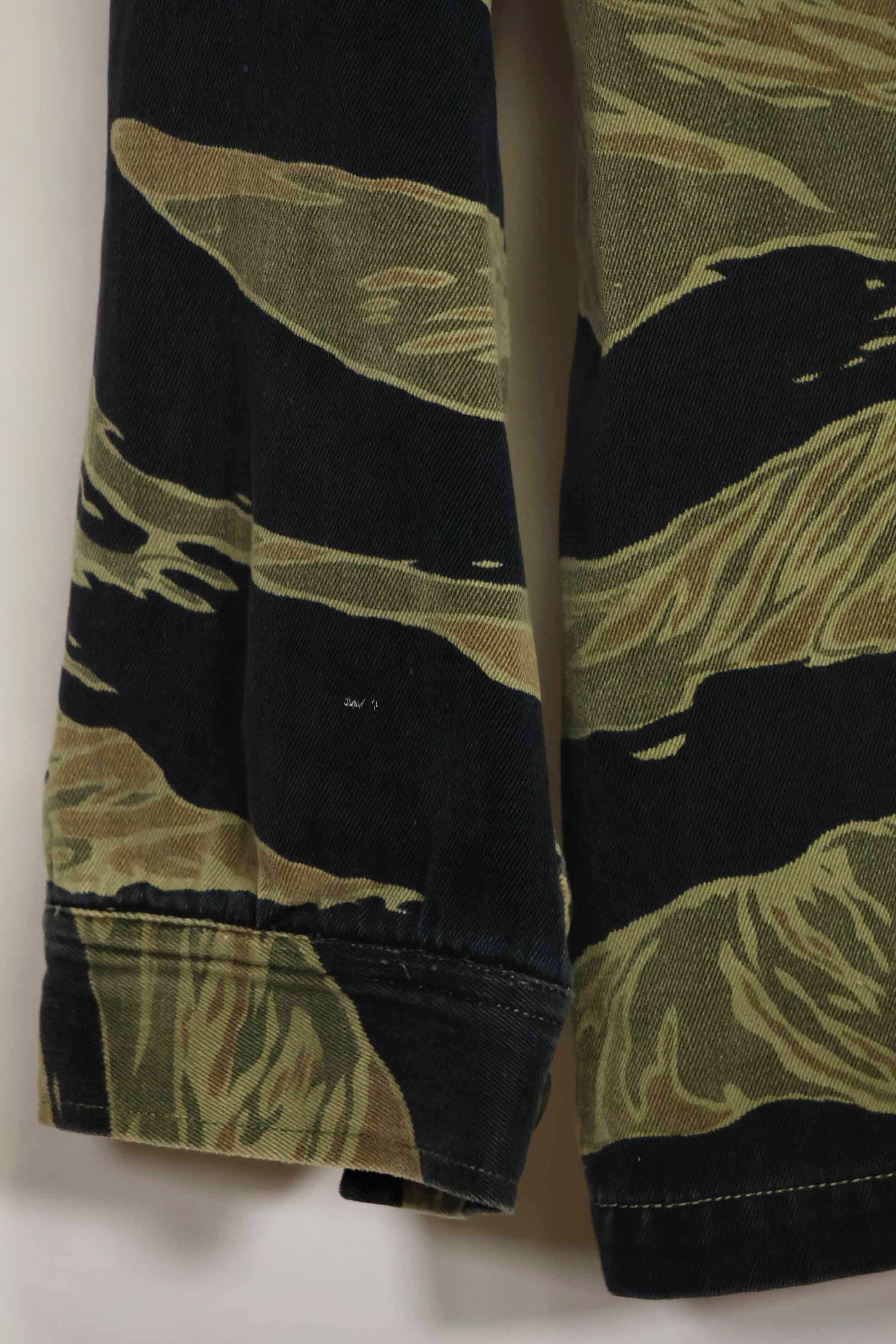 1960年代　ファットタイガー　タイガーストライプ　シャツ　Asian カット　中古品