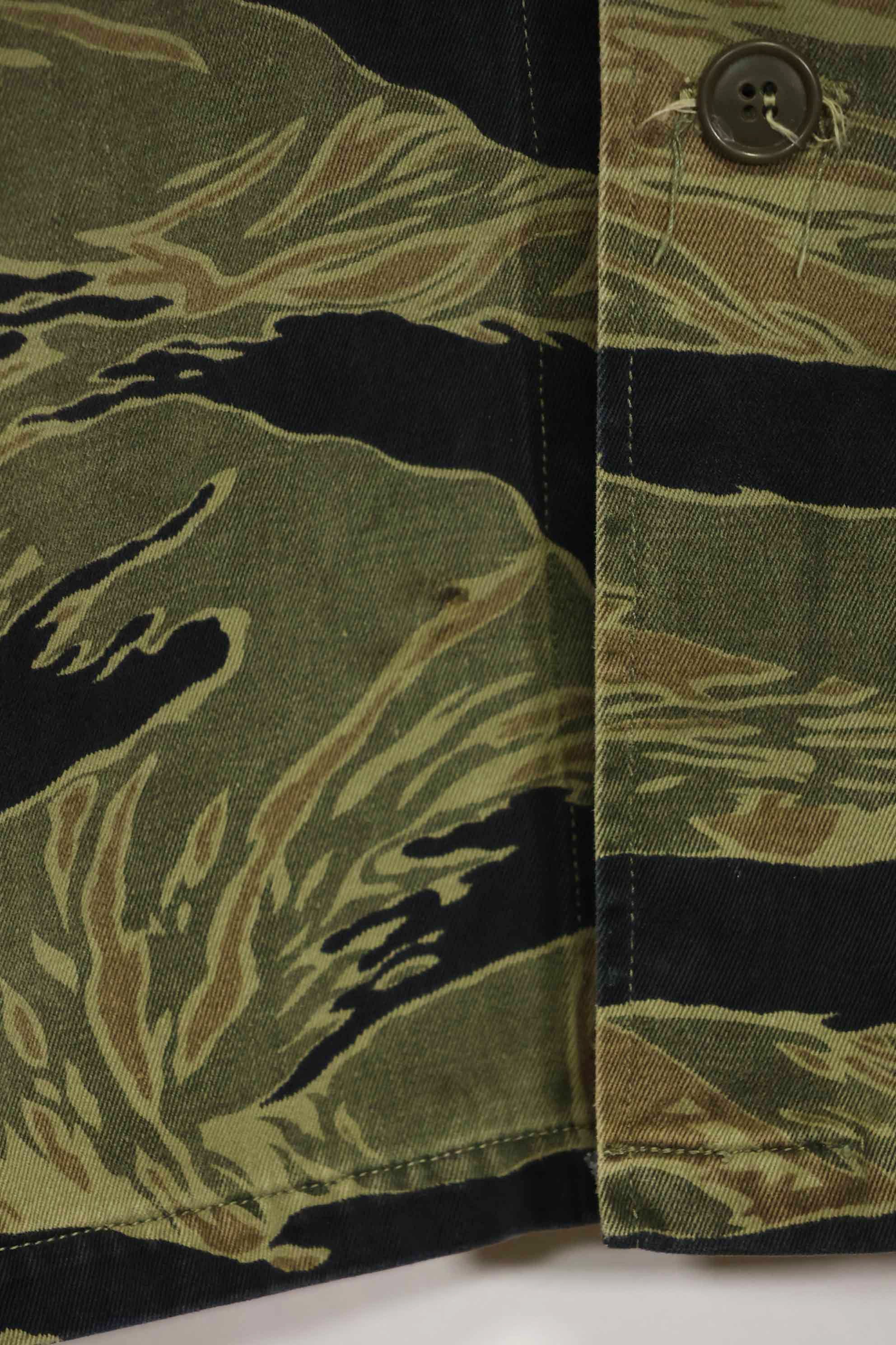 1960年代　ファットタイガー　タイガーストライプ　シャツ　Asian カット　中古品