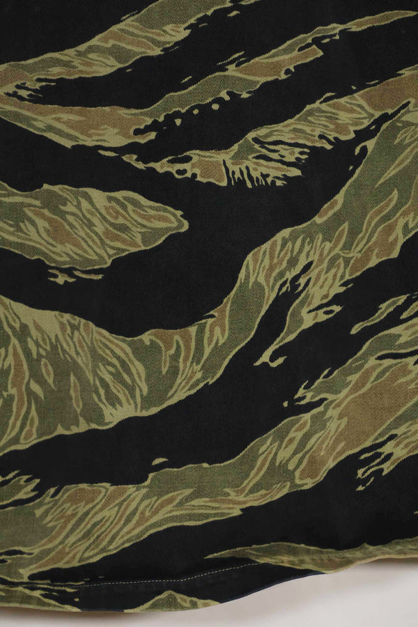 1960年代　ファットタイガー　タイガーストライプ　シャツ　Asian カット　中古品