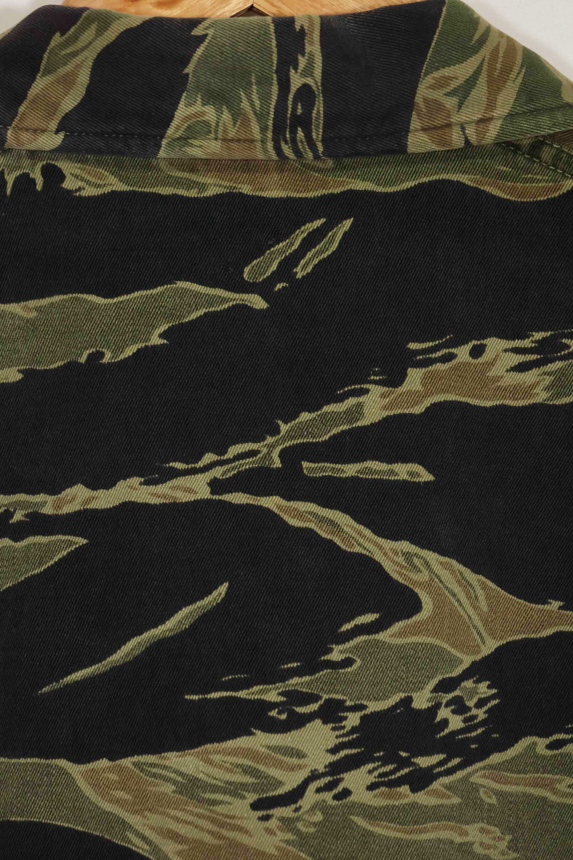 1960年代　ファットタイガー　タイガーストライプ　シャツ　Asian カット　中古品