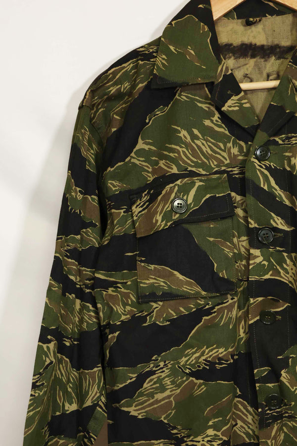 1960年代　デッドストック　沖縄タイガー　タイガーストライプ　シャツ　Asian Cut