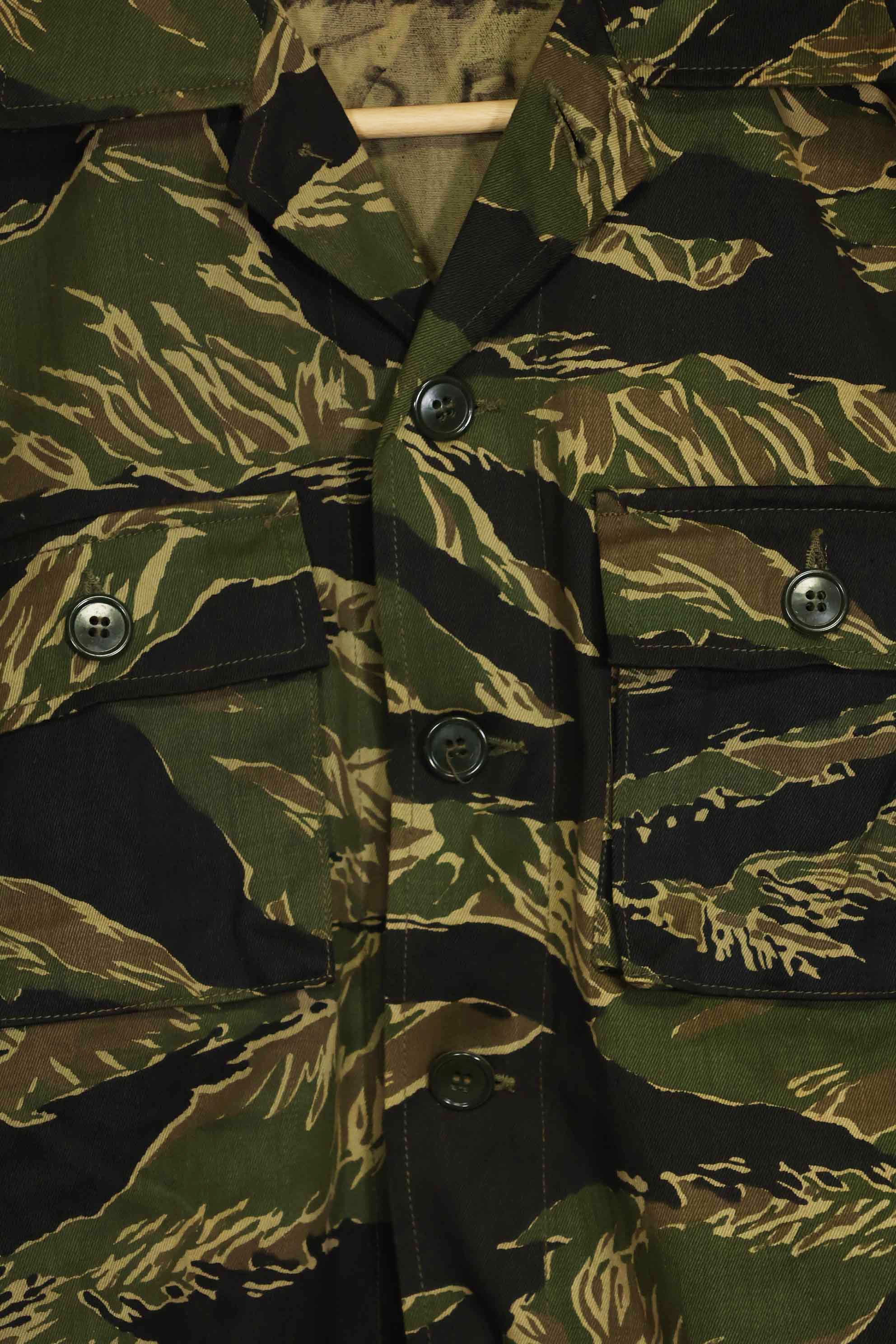 1960年代　デッドストック　沖縄タイガー　タイガーストライプ　シャツ　Asian Cut