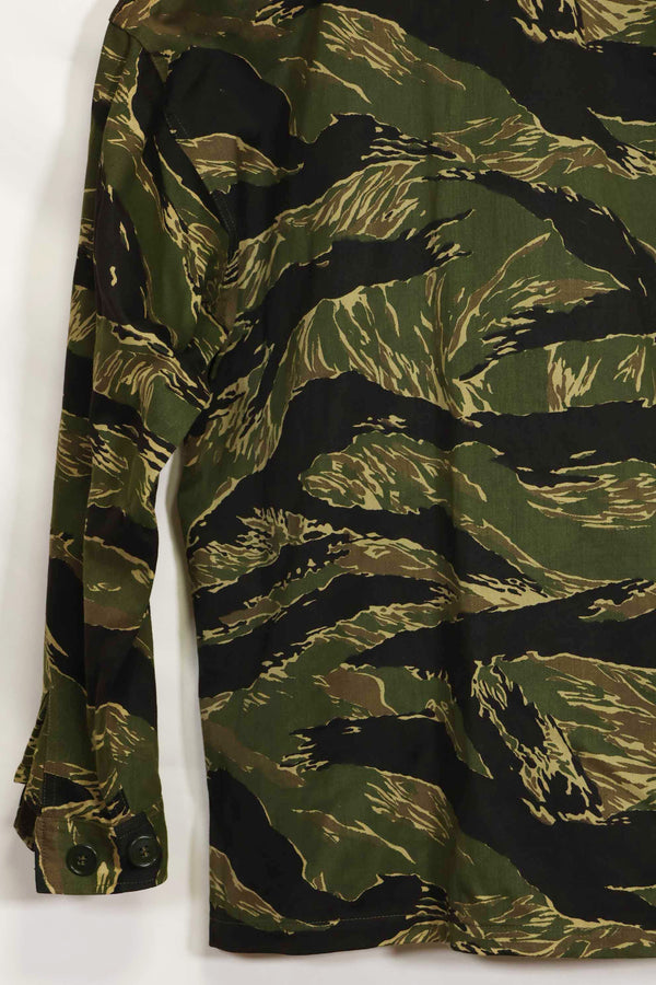 1960年代　デッドストック　沖縄タイガー　タイガーストライプ　シャツ　Asian Cut