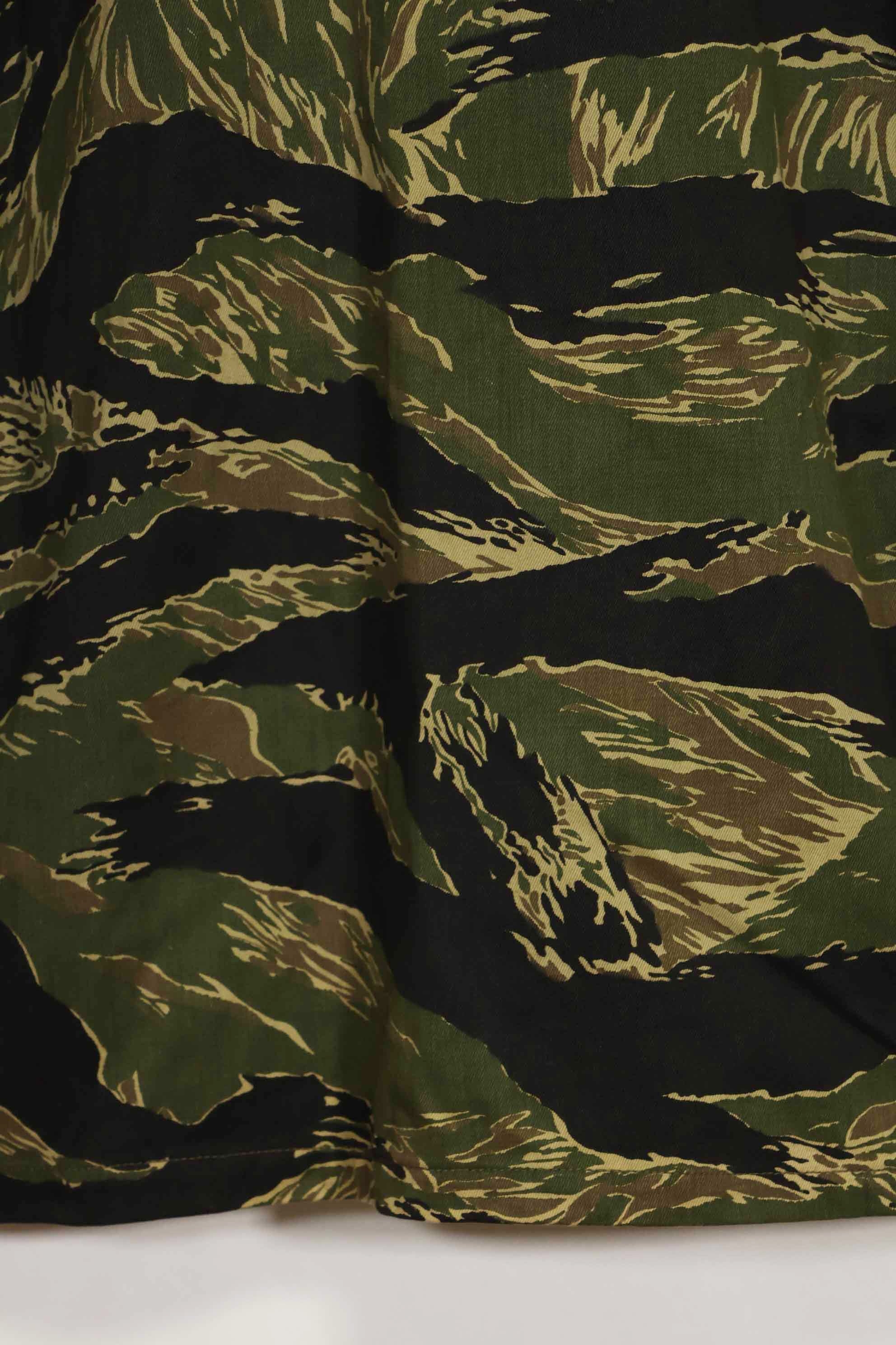 1960年代　デッドストック　沖縄タイガー　タイガーストライプ　シャツ　Asian Cut