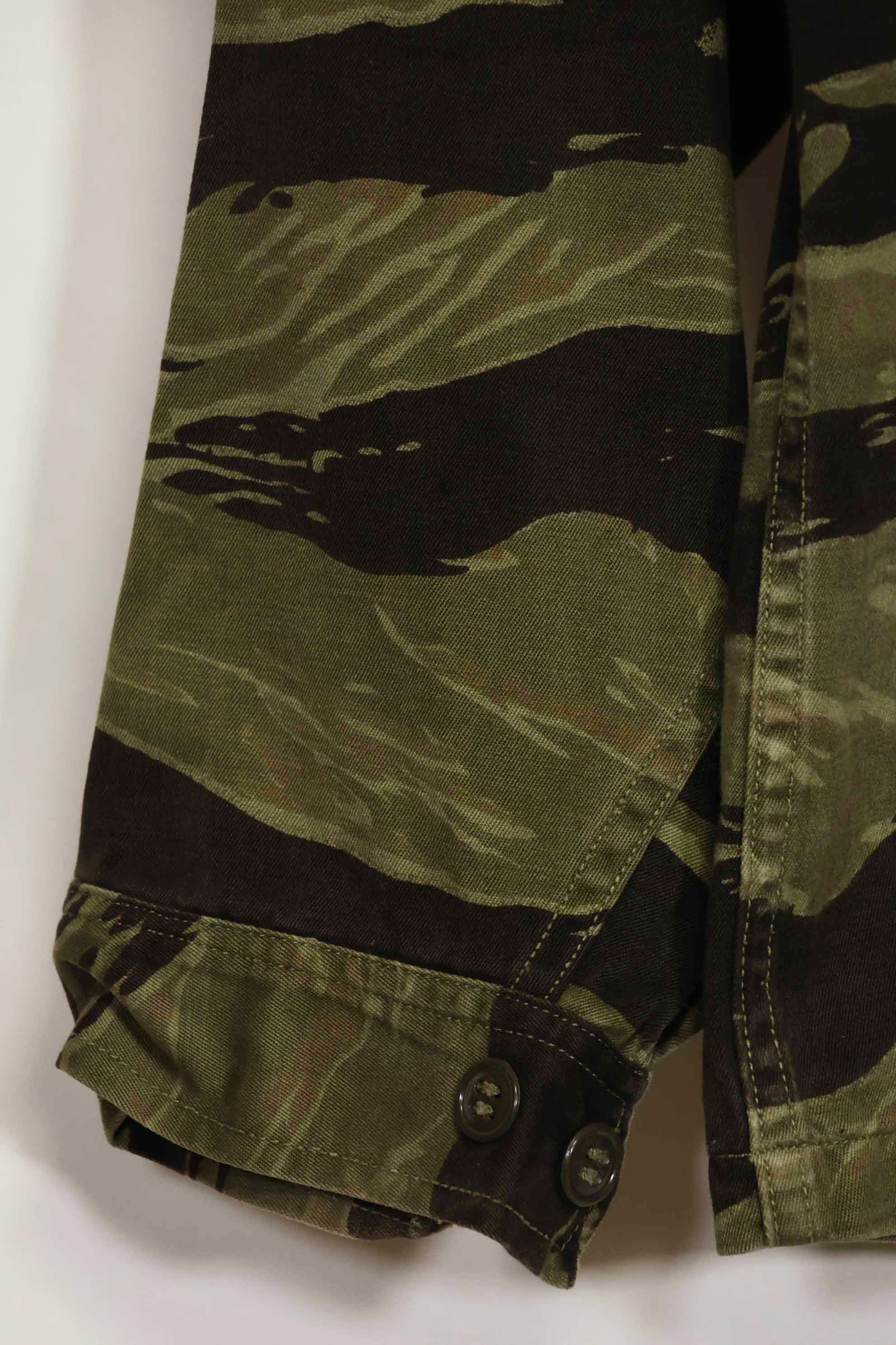 1960年代　クラシックパターン　タイガーストライプ　シャツ　Asian Cut 中古品