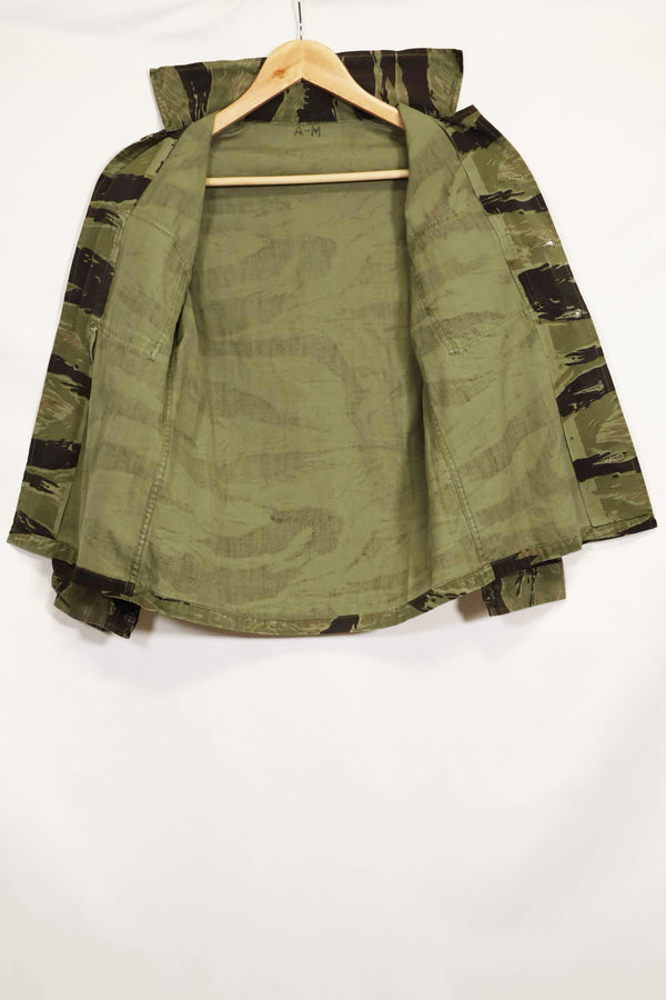 1960年代　クラシックパターン　タイガーストライプ　シャツ　Asian Cut 中古品