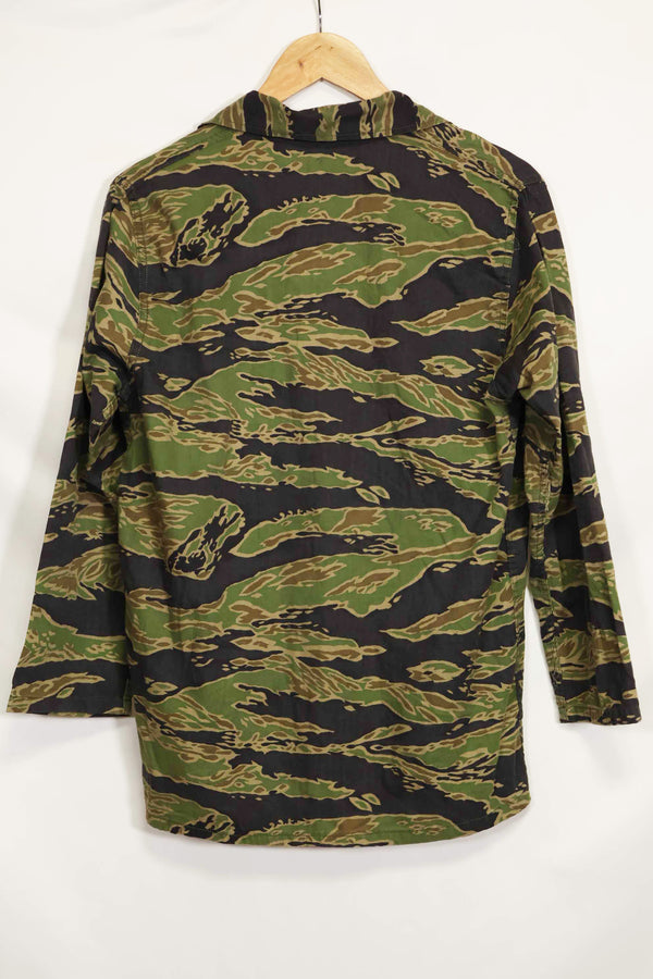 1960年代後半〜70年代前半　レイトウォーパターン　タイガーストライプシャツ　US-S　中古品