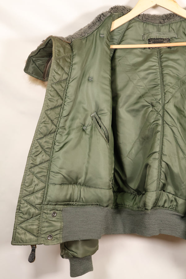 1950年代製　MEDIUM アメリカ空軍　N-2B フライトジャケット　状態良い　中古品