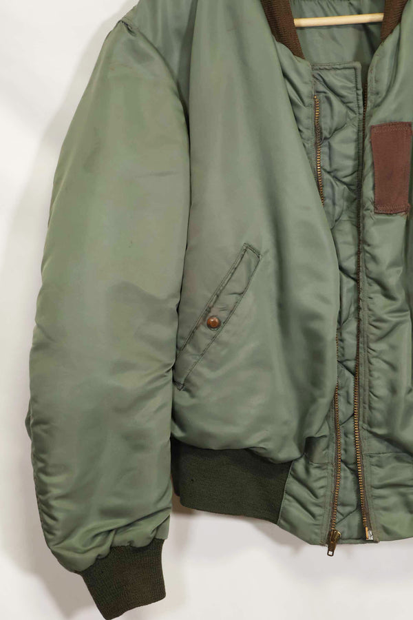 1950年代　アメリカ空軍　B-15D　リブ改造　フライトジャケット　サイズ 42　高高度用　中古品