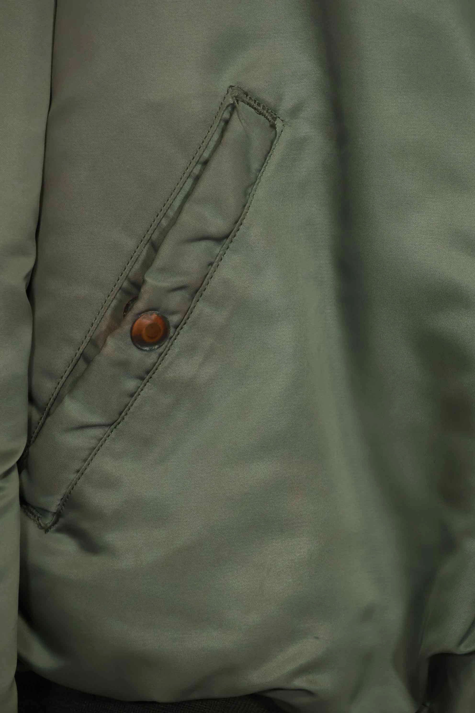 1950年代　アメリカ空軍　B-15D　リブ改造　フライトジャケット　サイズ 42　高高度用　中古品