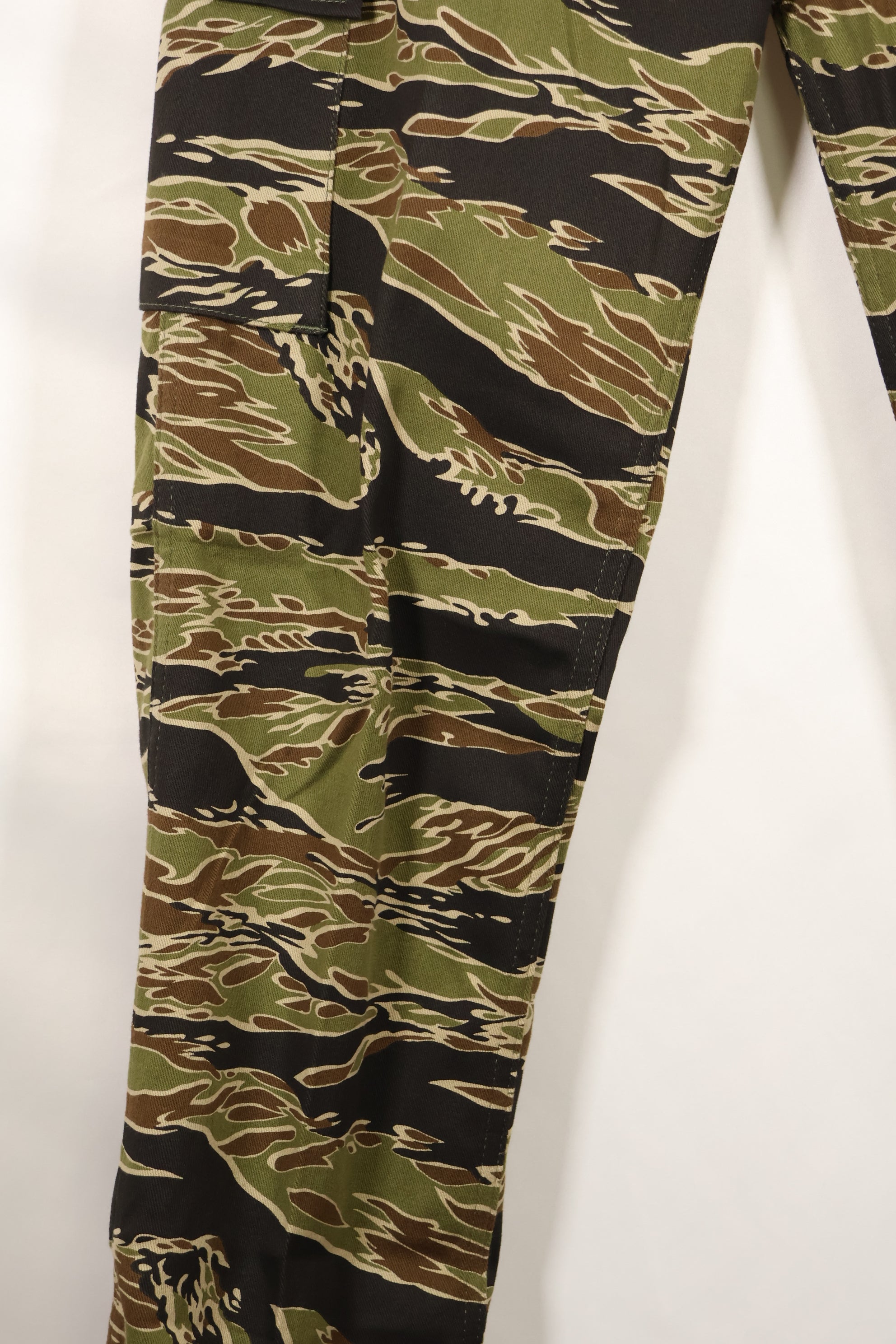 2024年　US-M MILITARIA 1911 Early Gold Tiger パンツ　精密復刻品　USカット　中古品